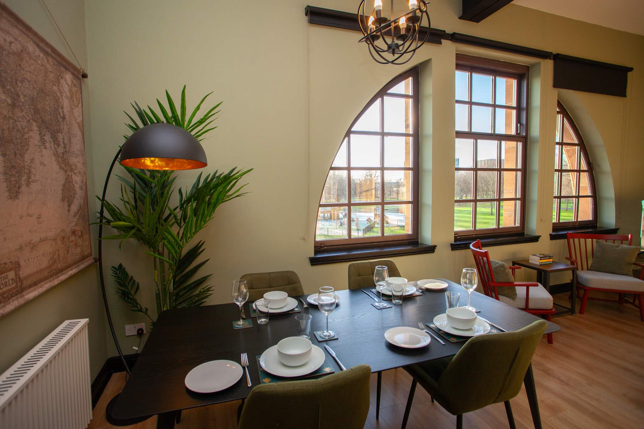 Spacious Apartment with Glasgow Green Views in 39 Greendyke Street G1 5PS - Property image 13 - VivreStays