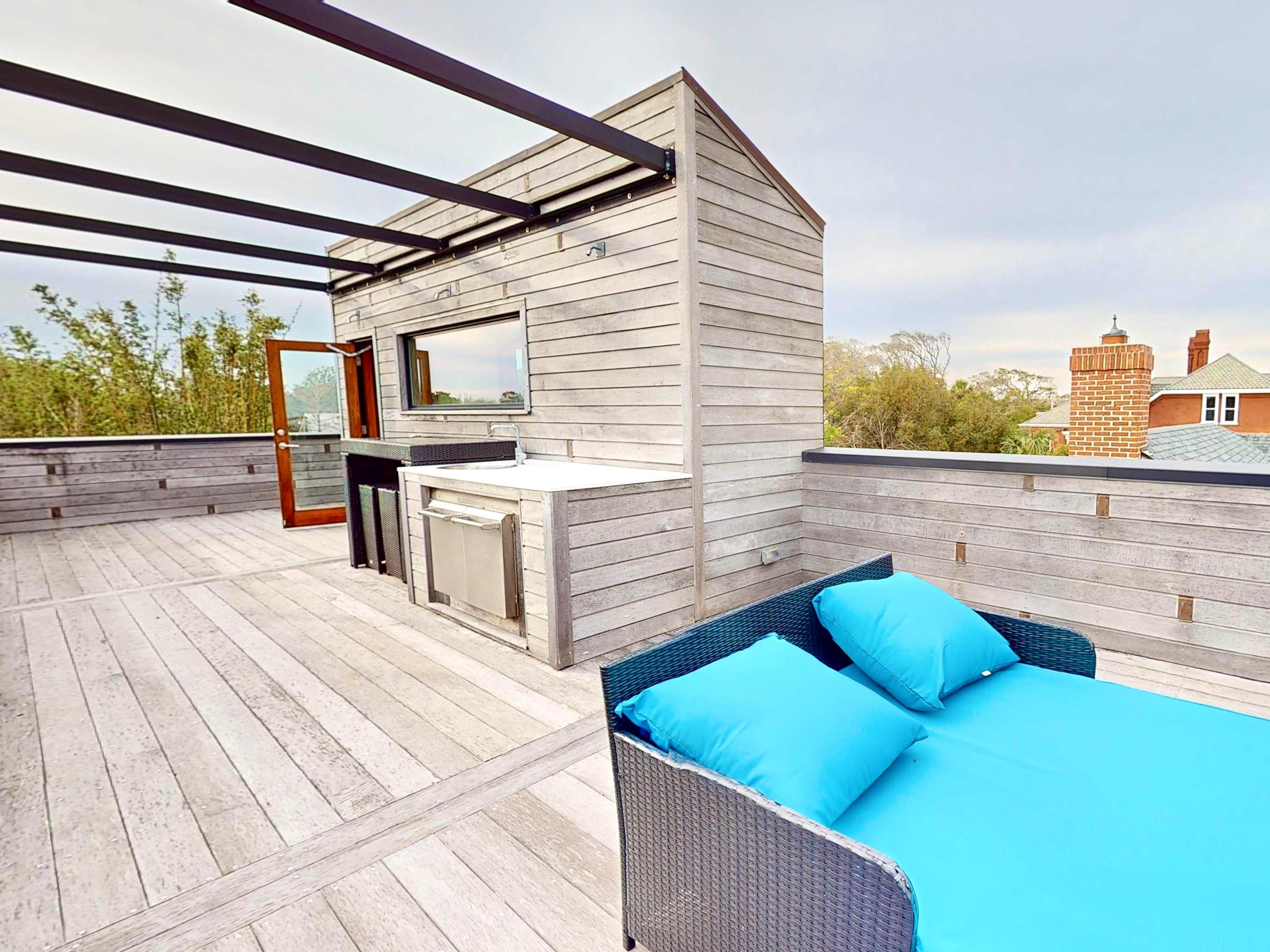 Private Pool, Hot Tub, Rooftop Deck | Waterscape