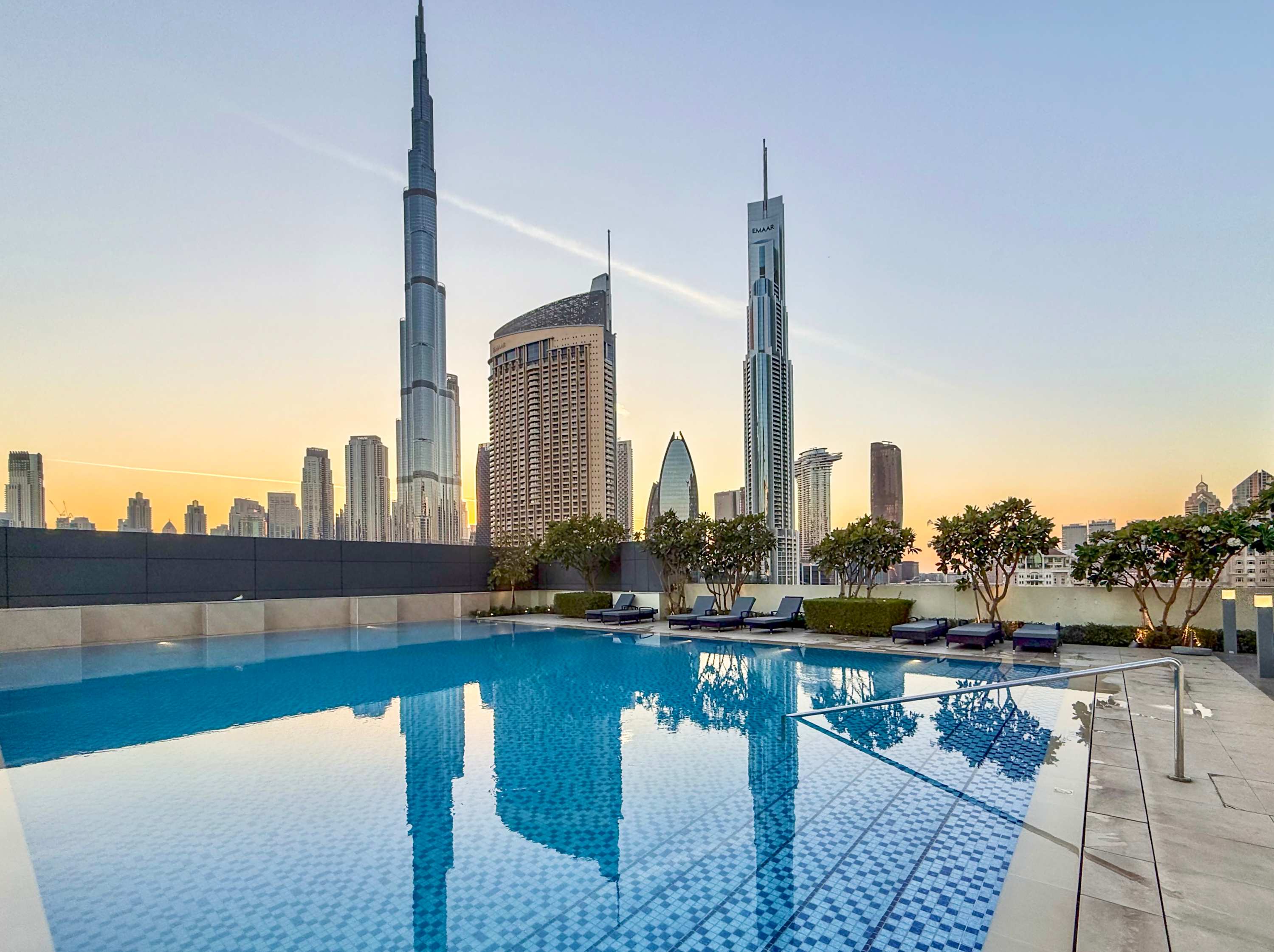Elegant 3BR with Burj Khalifa and Fountain Views — Dubai, Dubai — vacation rental
