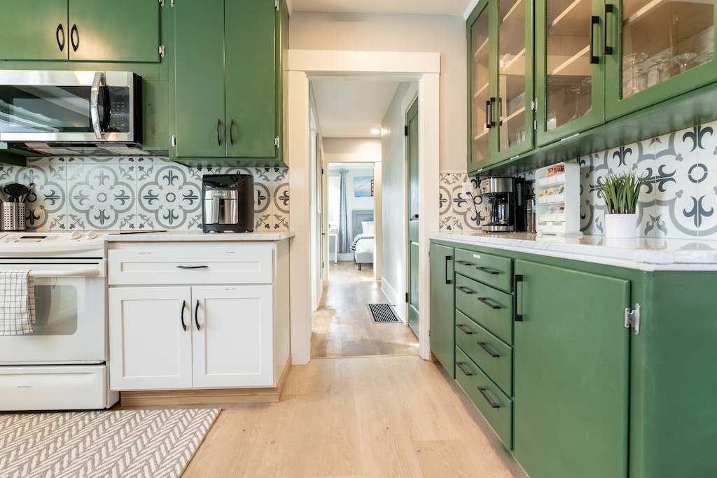 Pet-Friendly Tacoma Gem: Spacious 4BR Gated Home - Picture 1