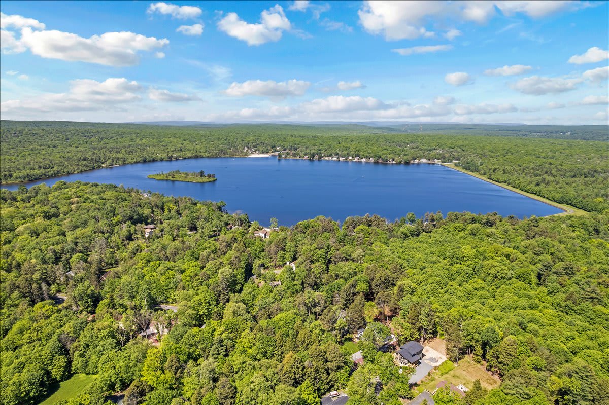 The White Lotus is located just minutes from the Towamensing Trails lake and beach