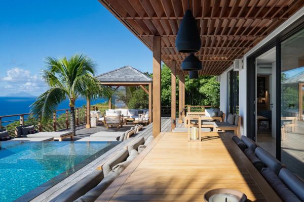 Beautiful Island Villa with Spacious Rooms