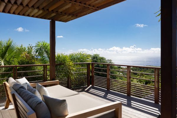 Beautiful Island Villa with Spacious Rooms | Photo 13