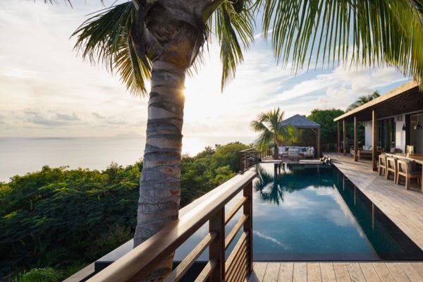 Beautiful Island Villa with Spacious Rooms | Photo 39