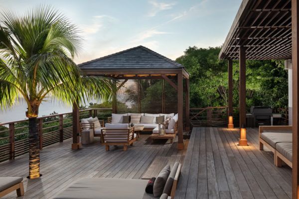 Beautiful Island Villa with Spacious Rooms | Photo 42