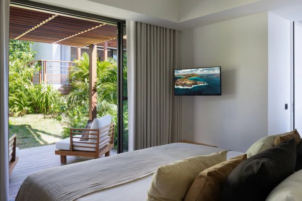 Beautiful Island Villa with Spacious Rooms | Photo 17