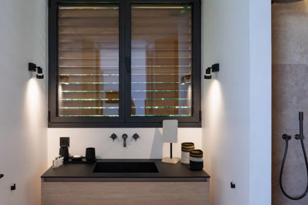 Beautiful Island Villa with Spacious Rooms | Photo 21