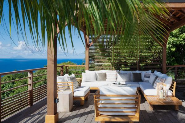 Beautiful Island Villa with Spacious Rooms | Photo 26