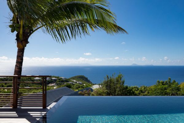 Beautiful Island Villa with Spacious Rooms | Photo 30