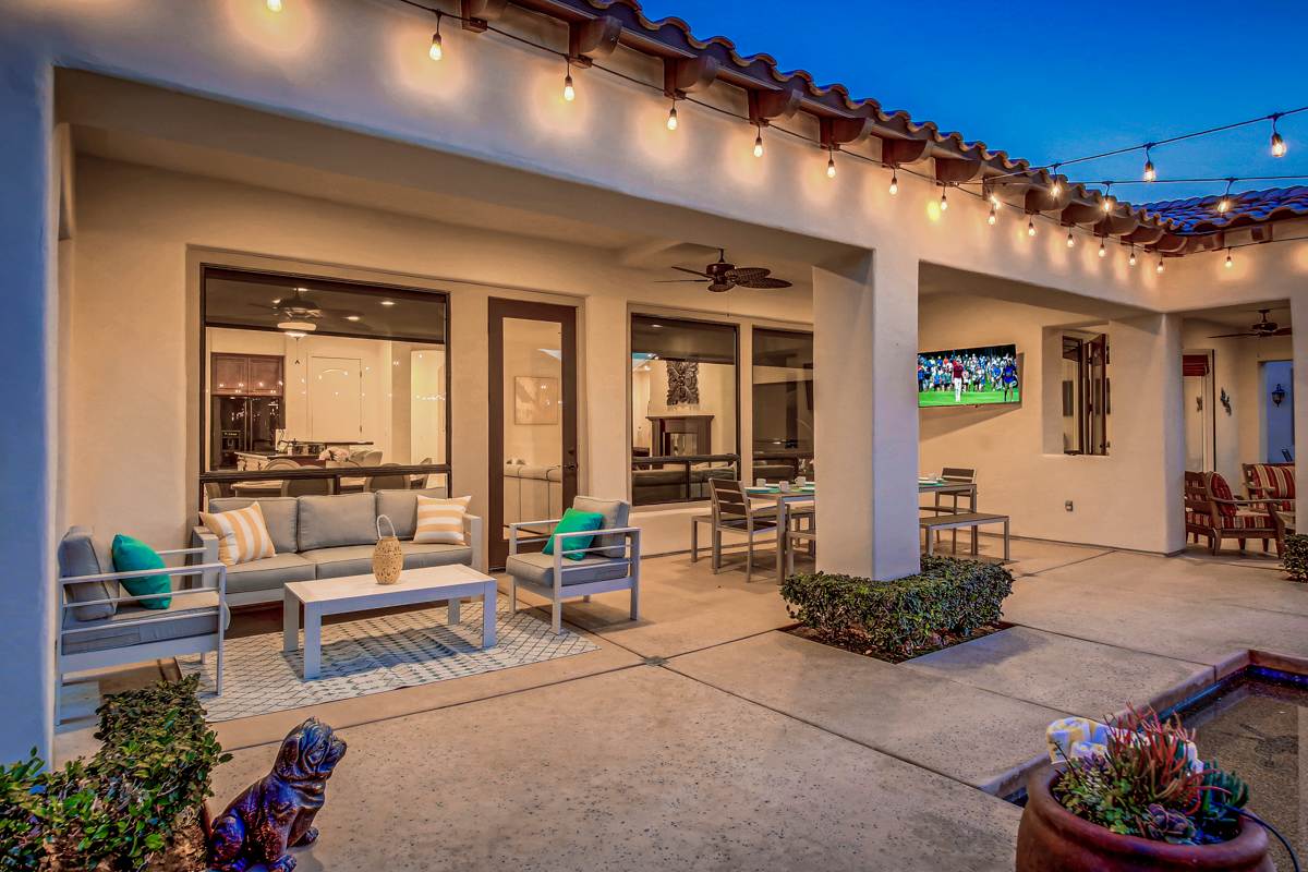 Elegant Desert Oasis near Coachella & Palm Springs 6