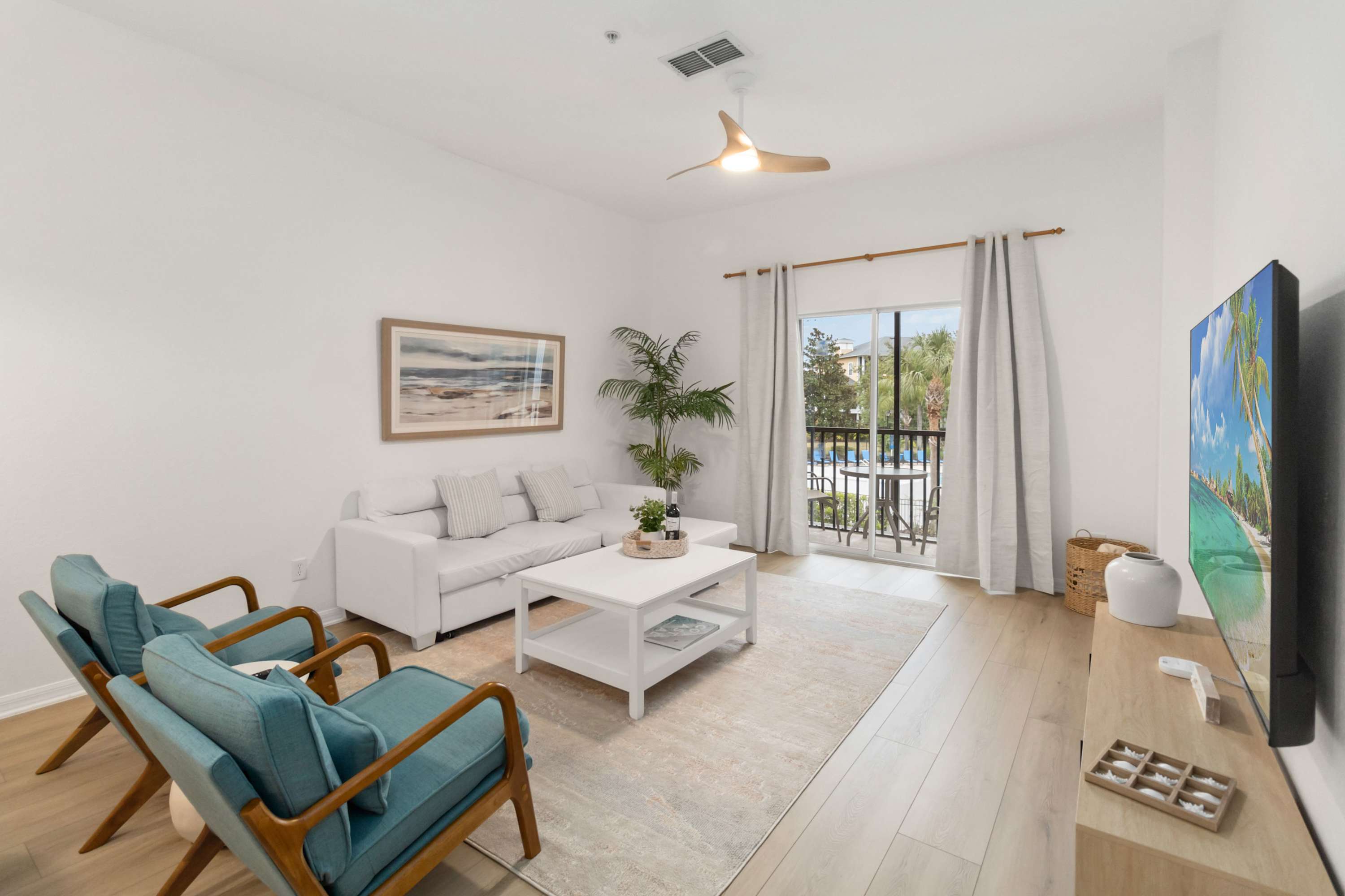 Nice Second floor upgraded condo in Bahama Bay