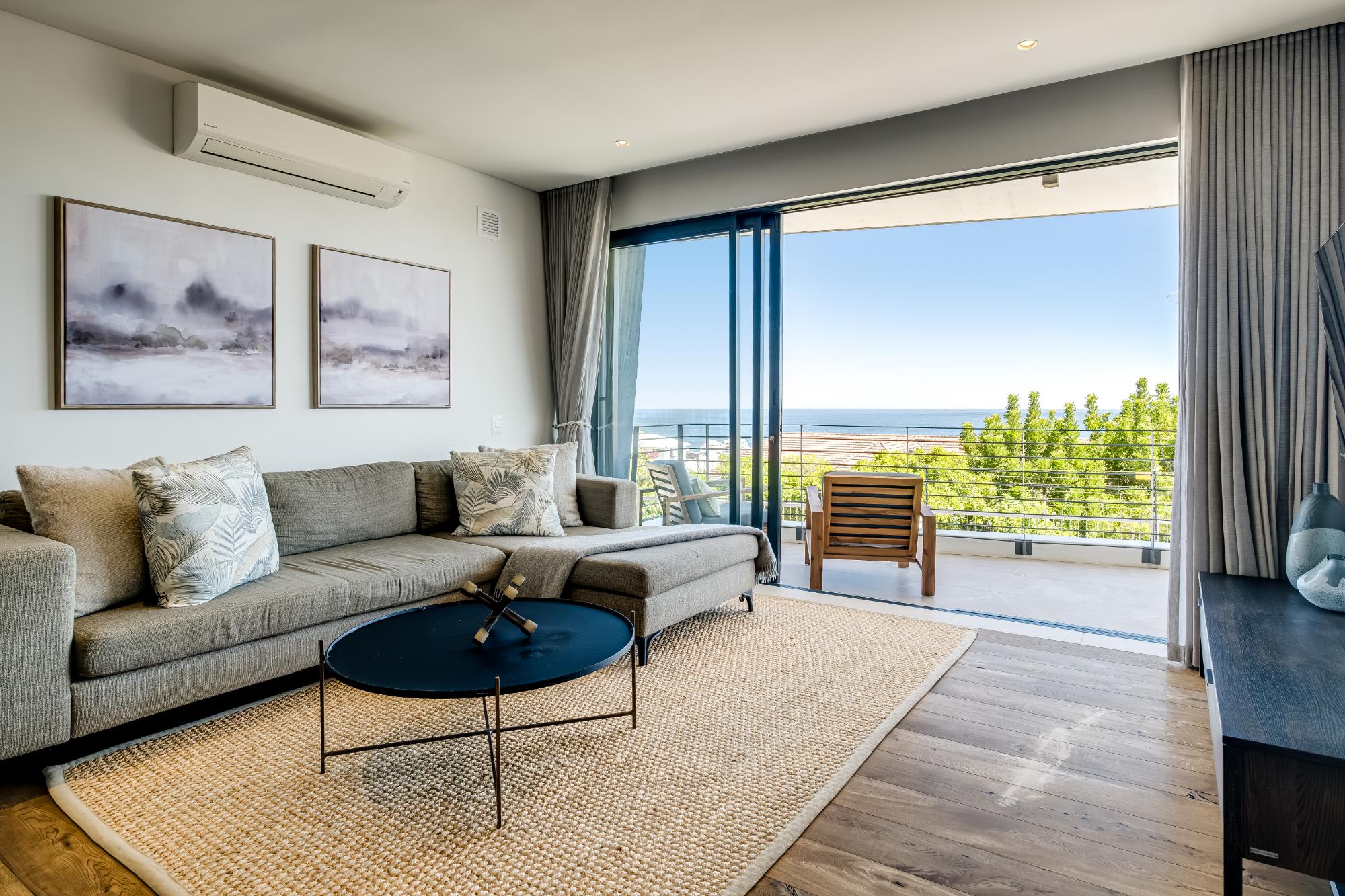 Gorgeous Sea Point Apartment with Rooftop Pool at Mirabel | Photo 2