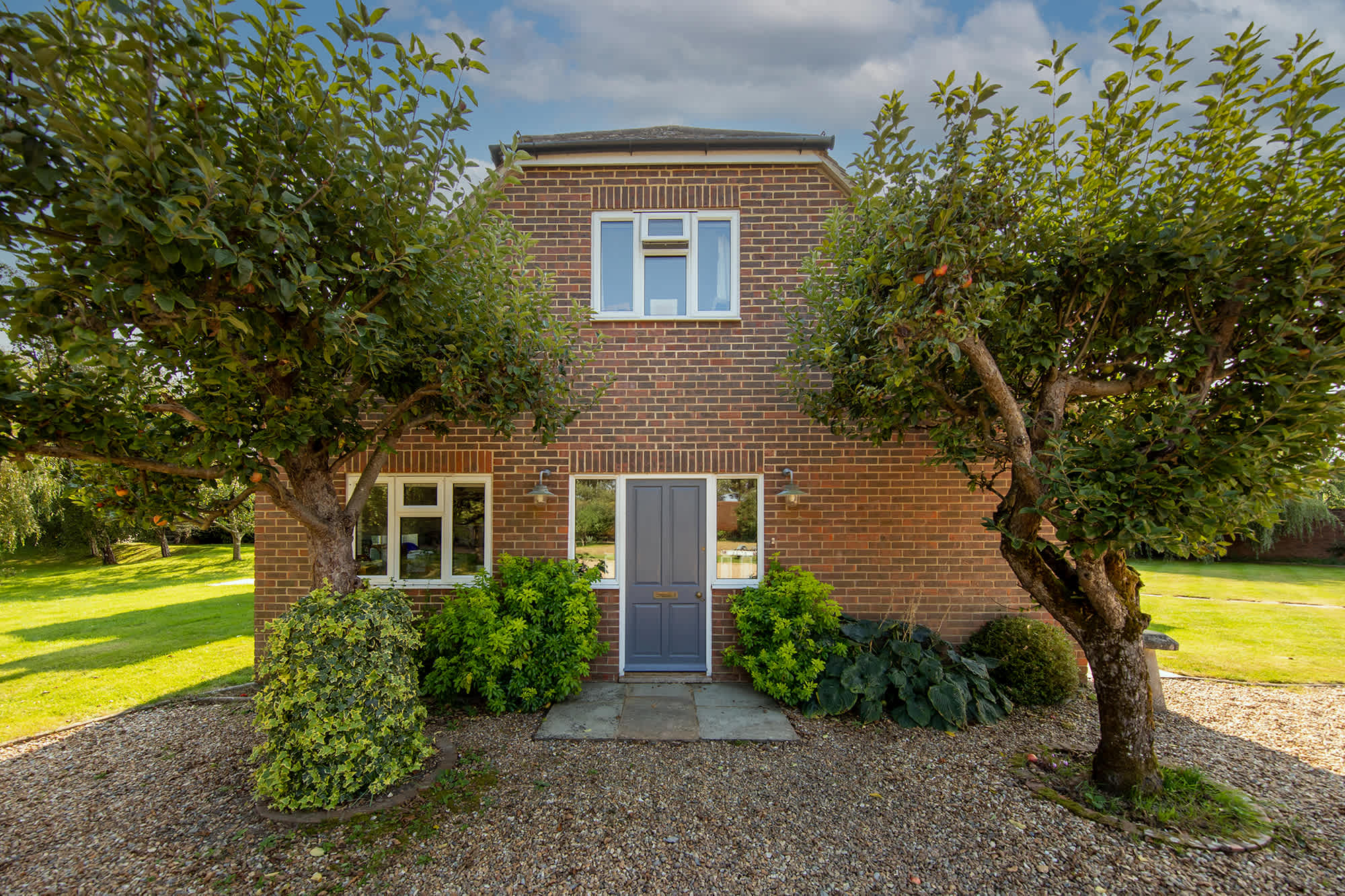 The area is quiet but within easy reach of the beaches and local villages.