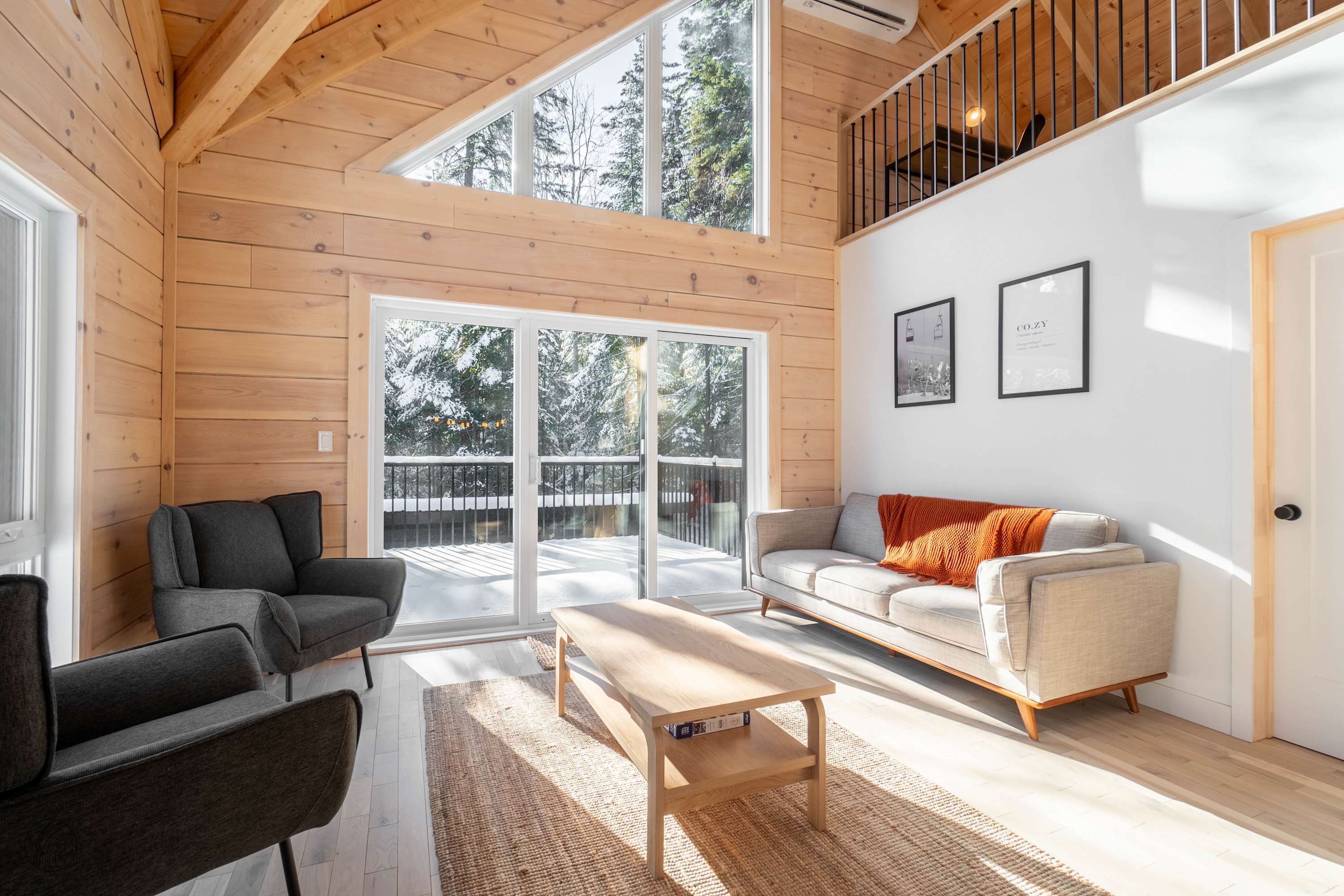 Chalet image 8
