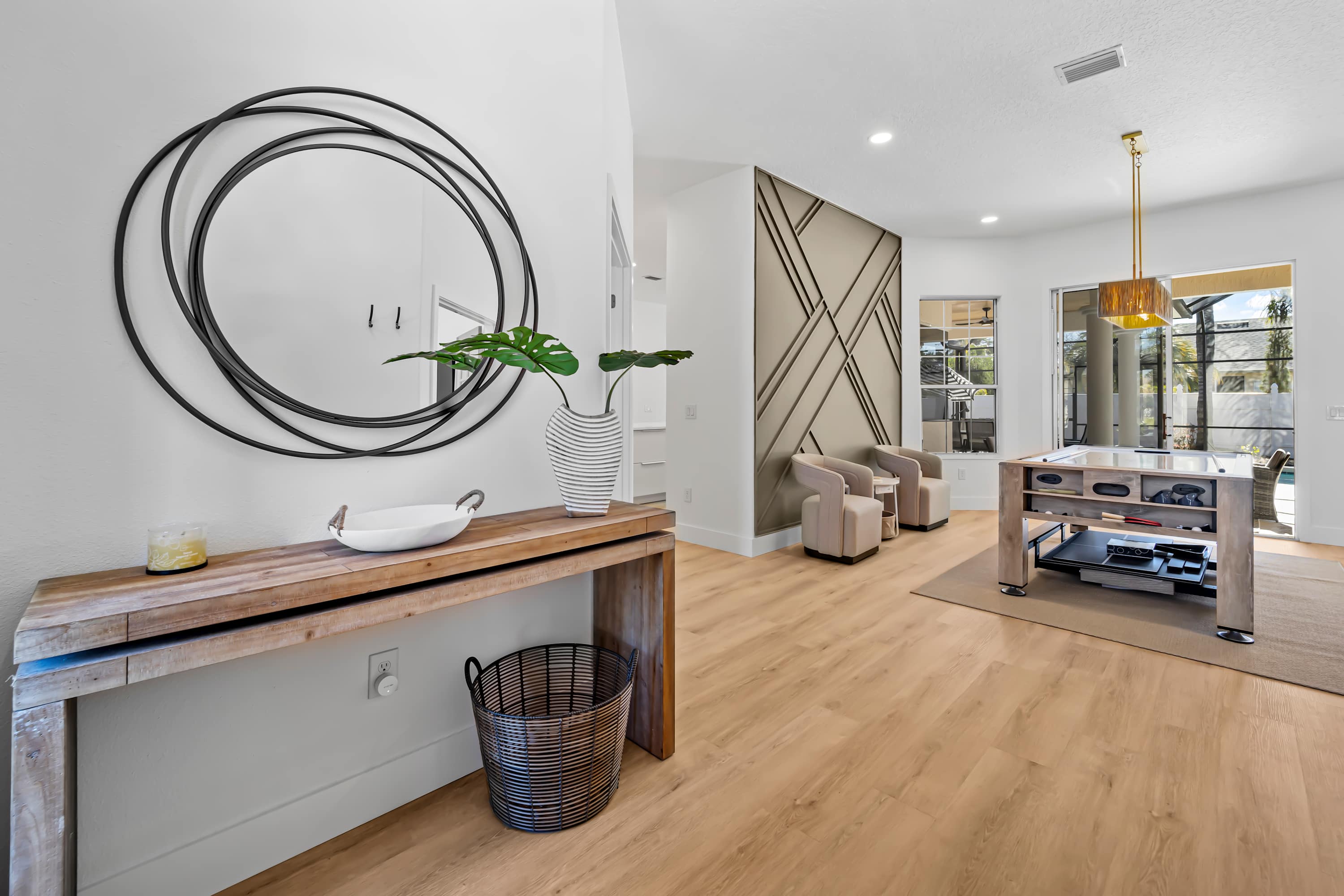 Luxury 5-Bedroom Retreat with Pool 6