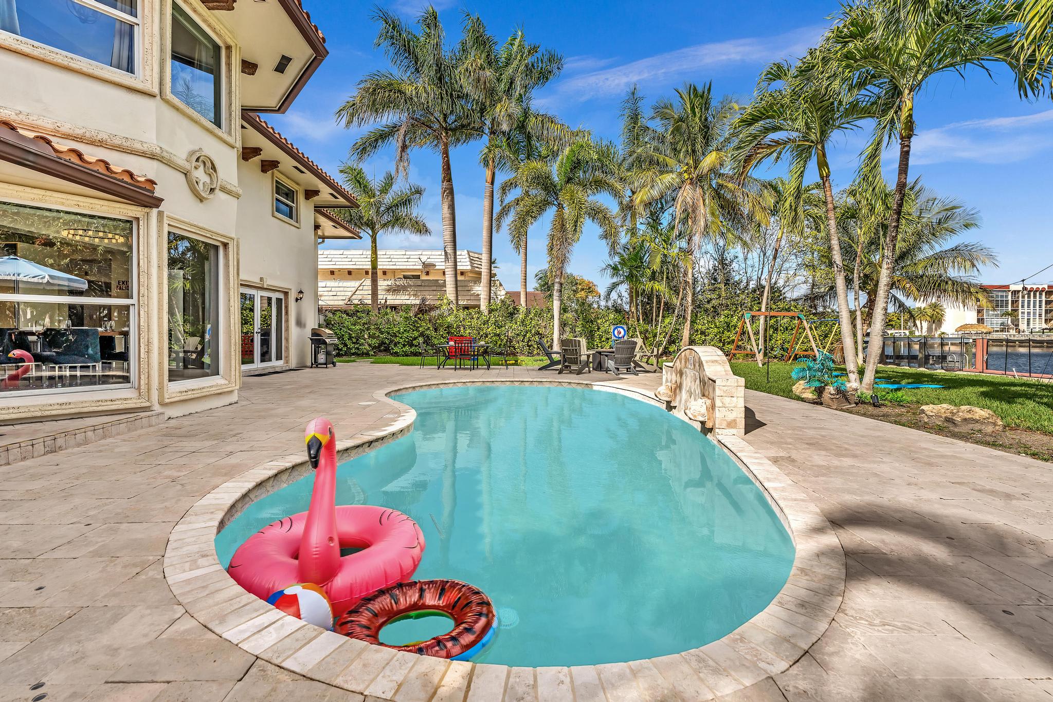 Spacious 7-BR Home w/ Heated Pool, Game Room