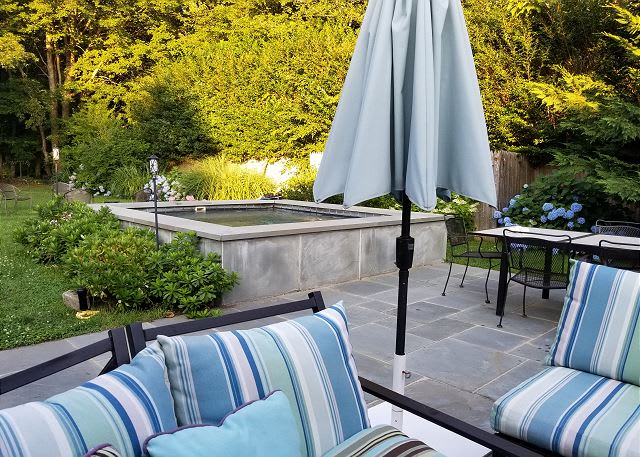 Sweet Retreat: Private Pool, Outdoor Jacuzzi, Beach