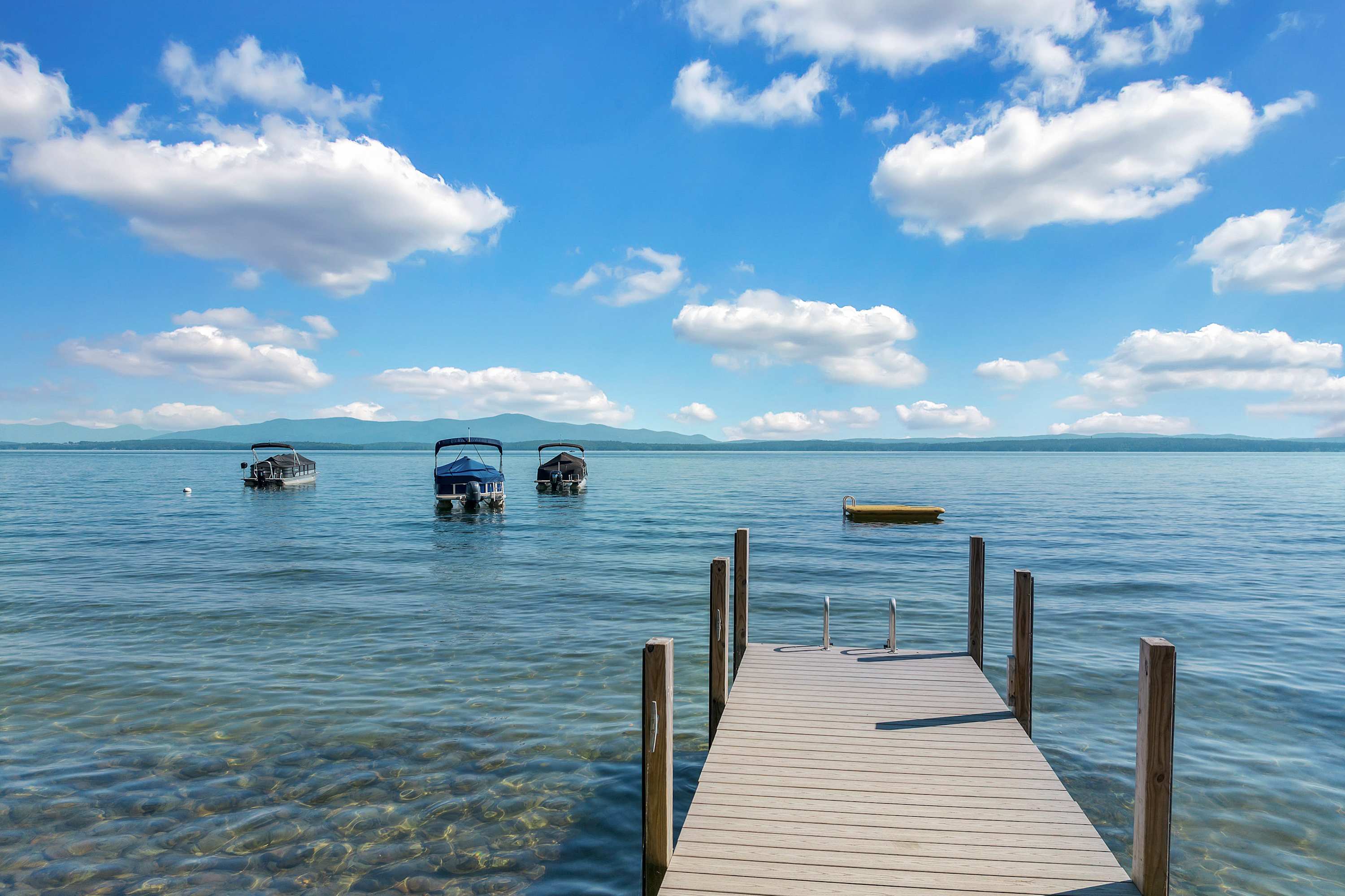 Lake Access, Mtn Views, Game Room, Hot Tub & More!