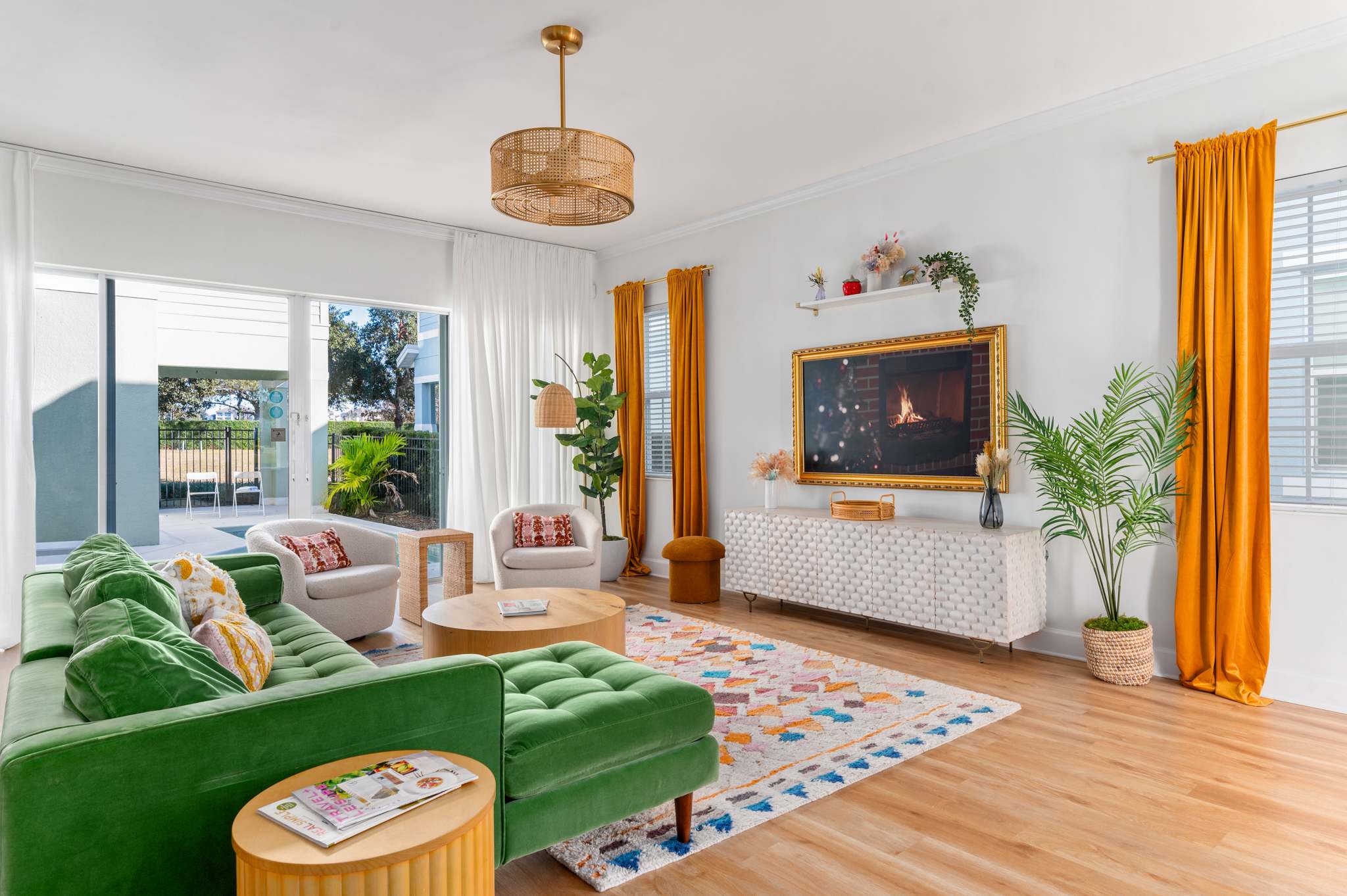 Home w/ pool & movie theater area