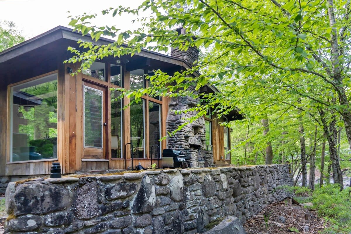 Private Cabin by River with Fireplace