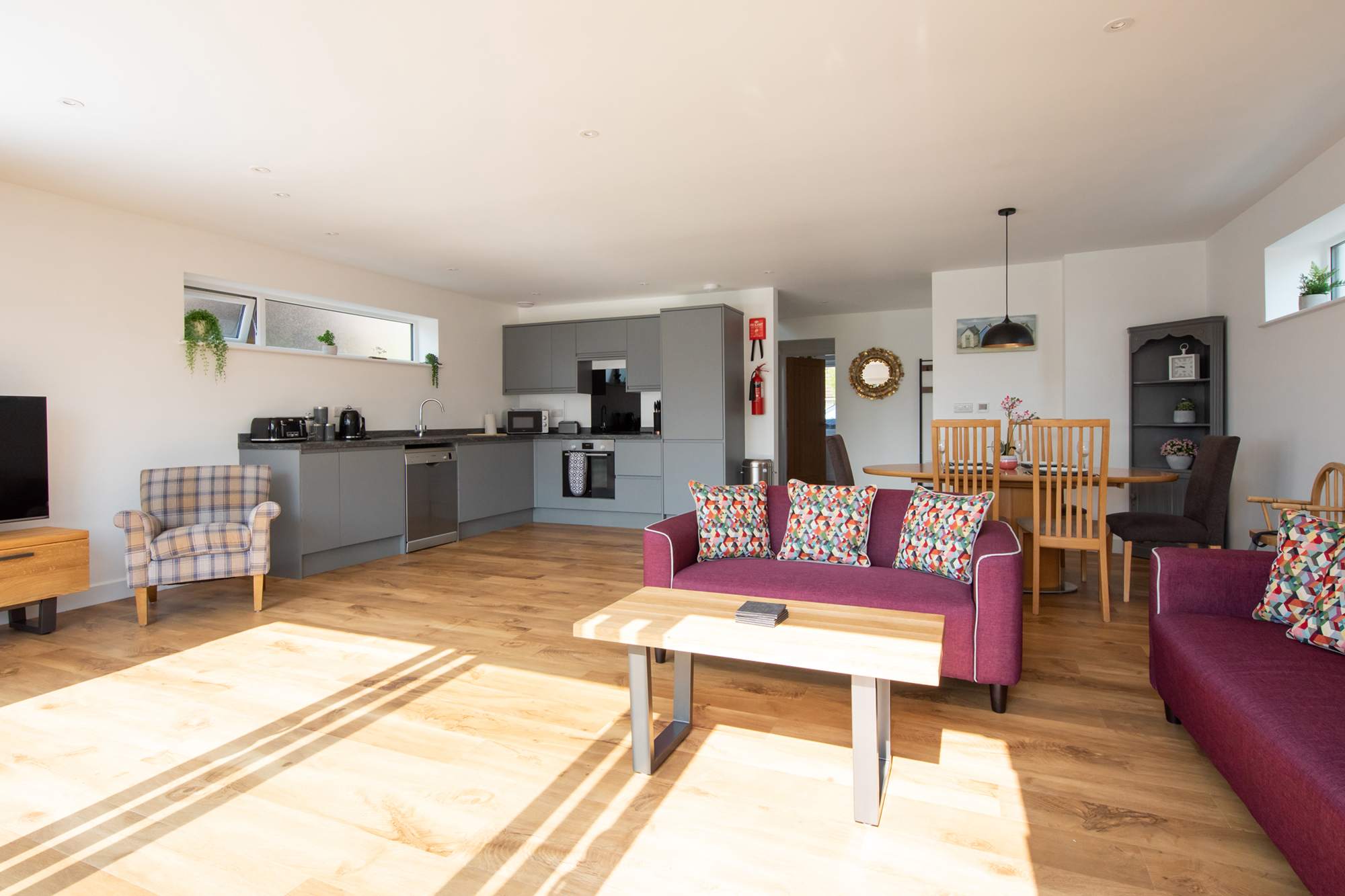 Bring your entire family to this beautiful and bright East Wittering home