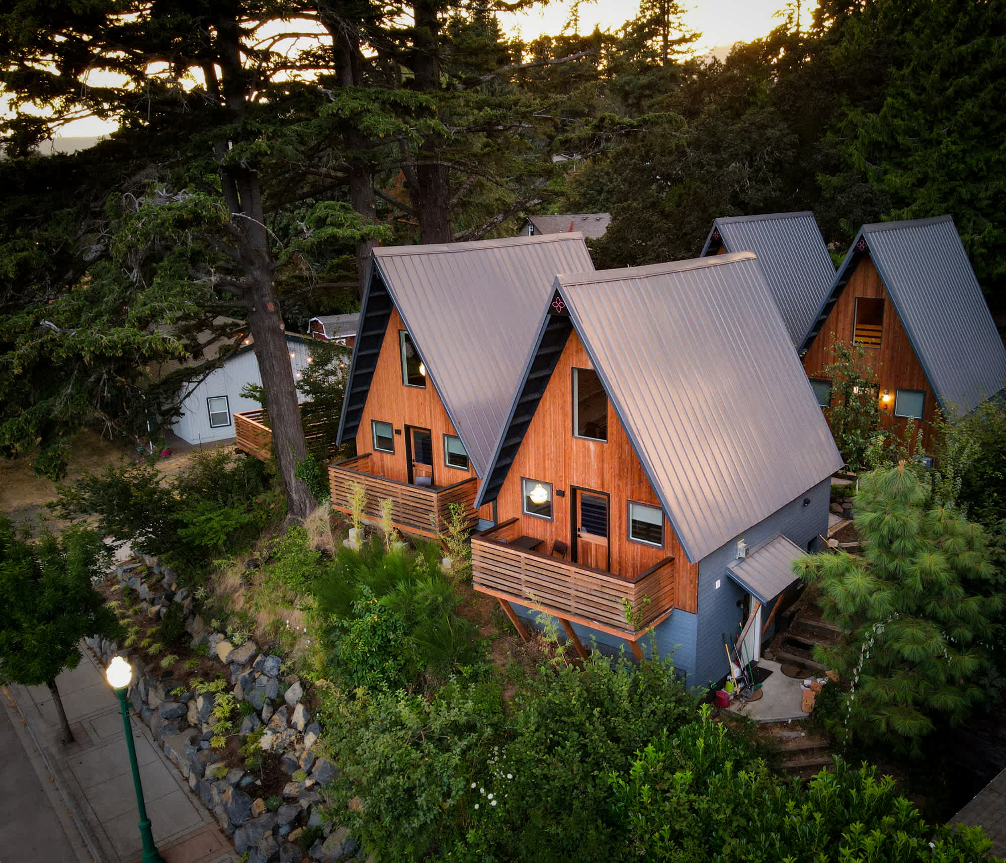 Luxury Cabin with Outdoor Tub, ArtBliss III