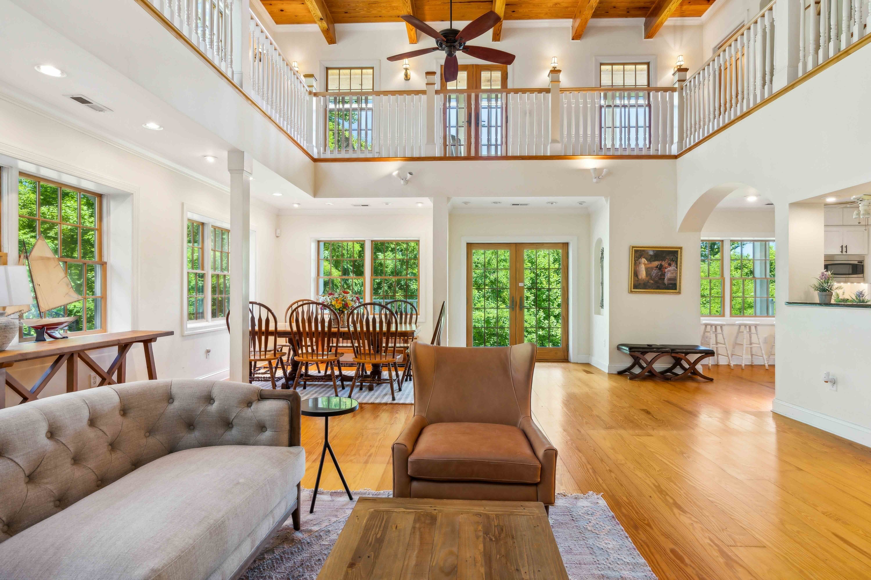 Spacious Home with Foosball, PingPong and Gym