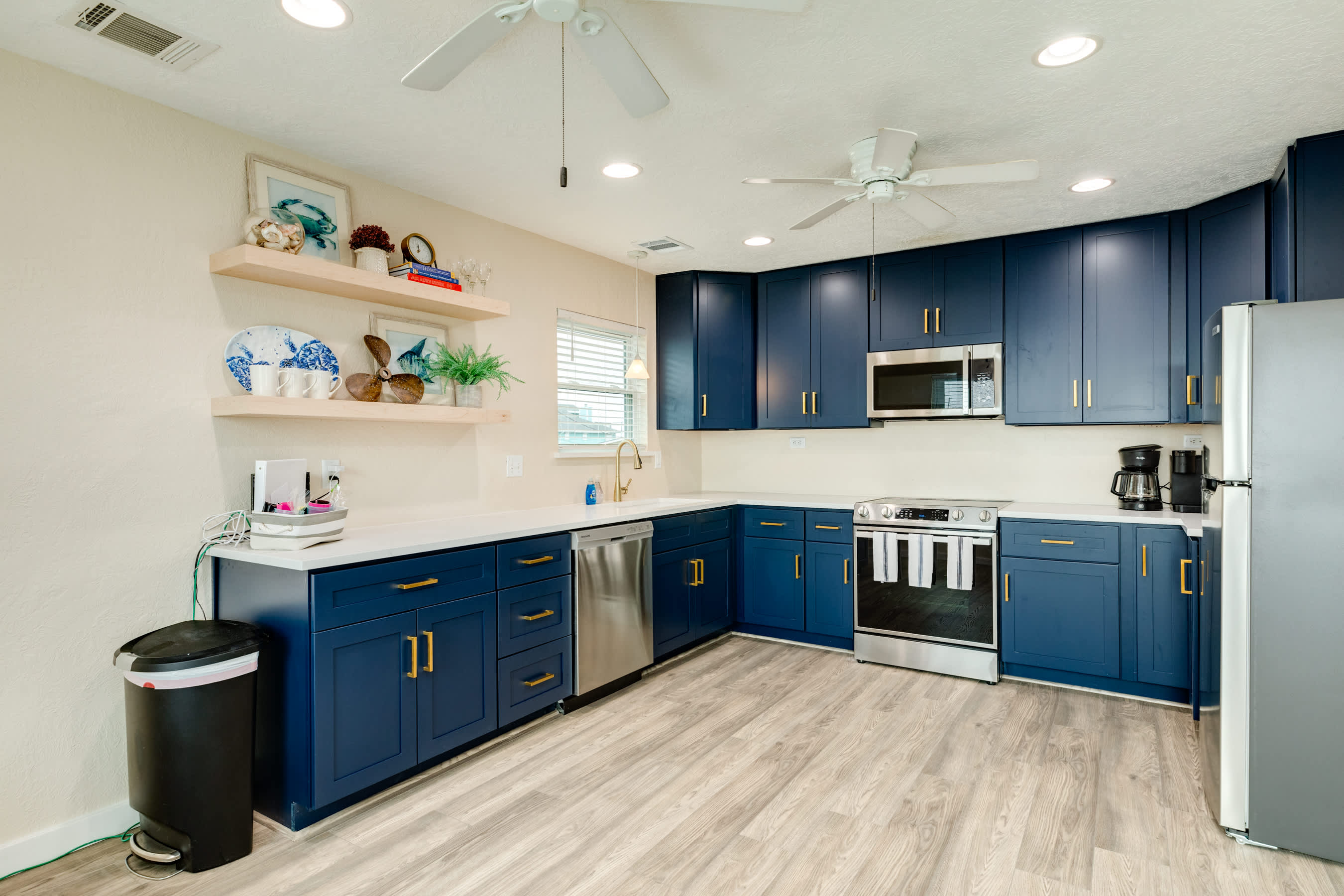 Second Wind Bay House Fish Float Fun 3