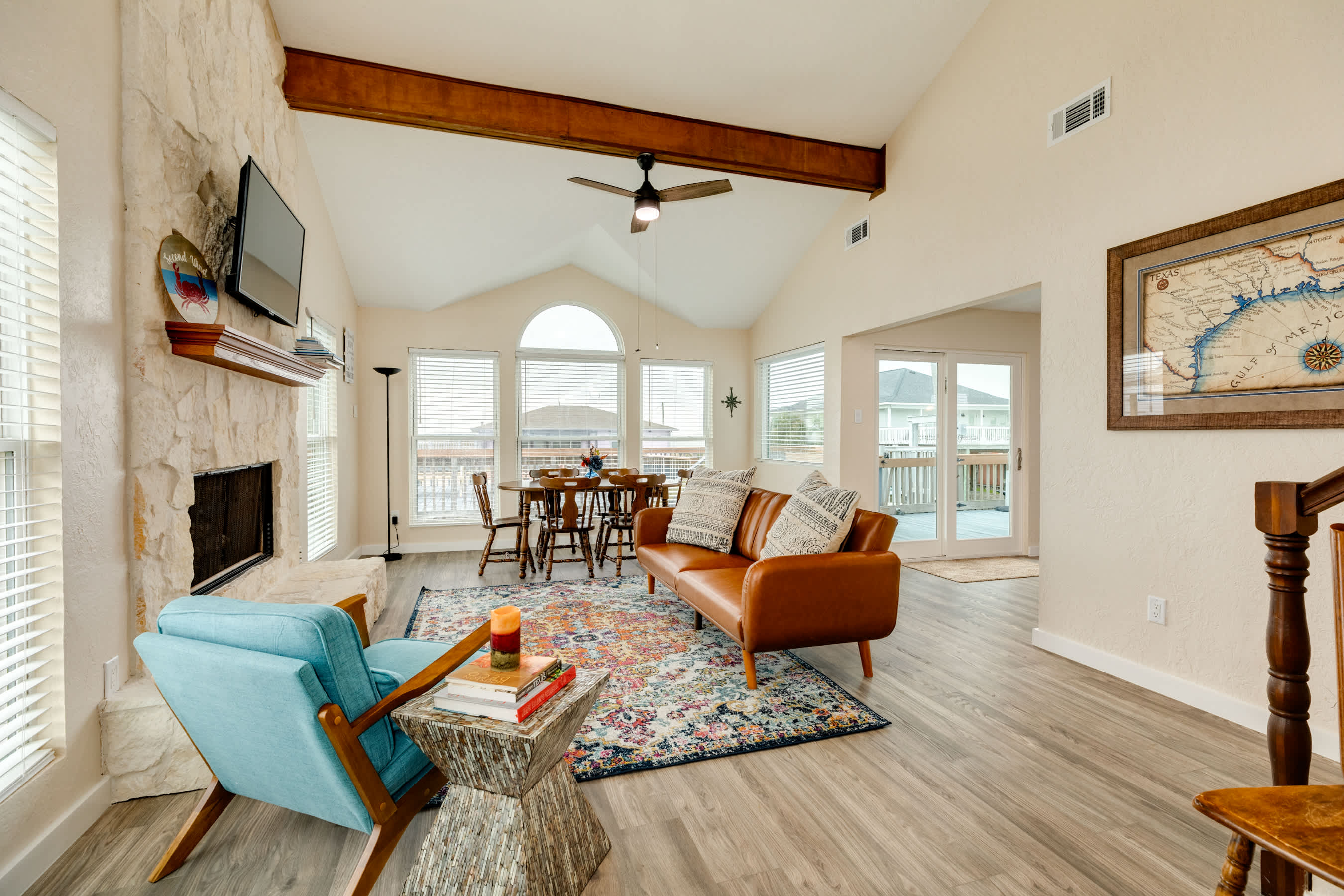 Second Wind Bay House Fish Float Fun 2