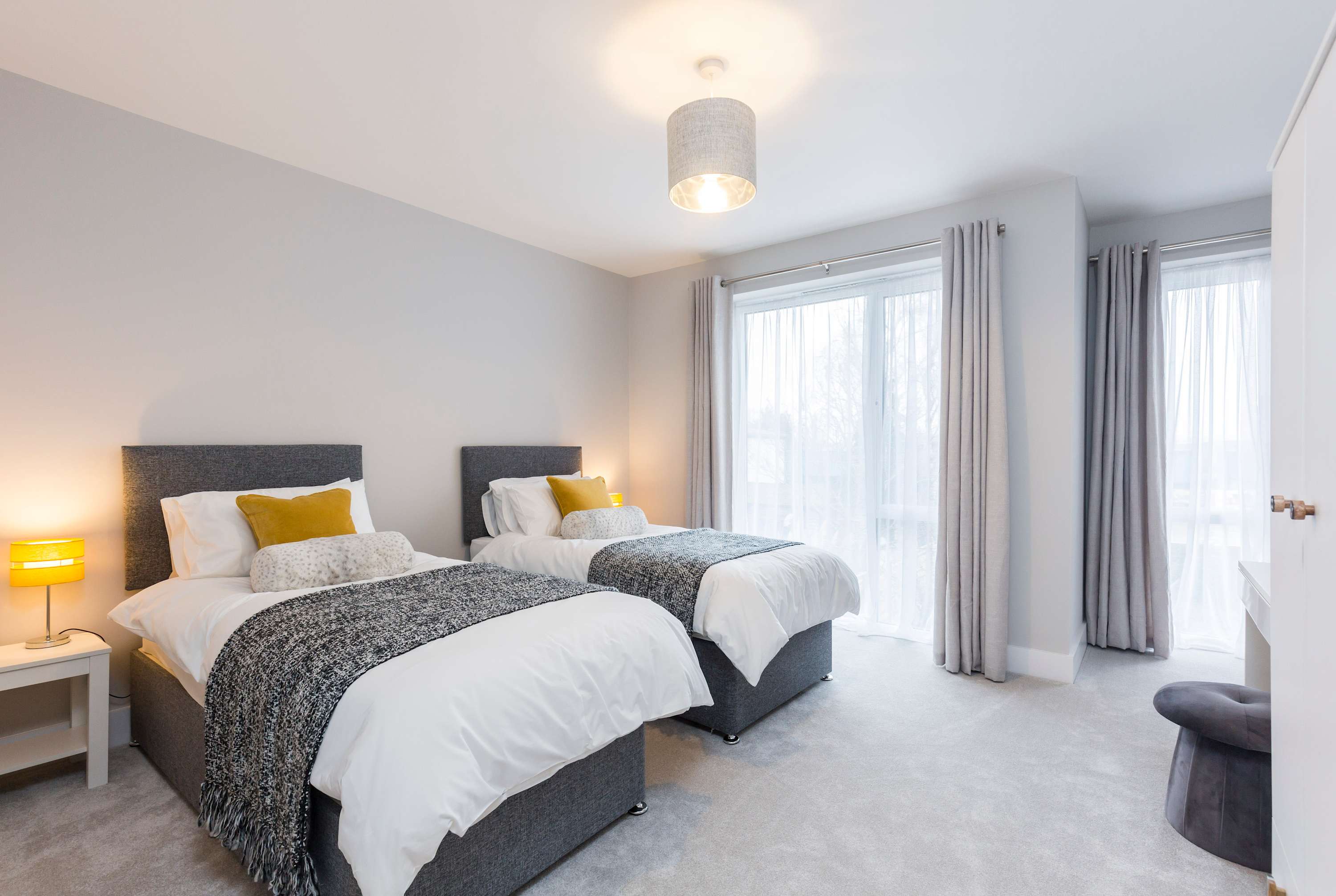 The twin bedroom is as bright and welcoming as the other 3 bedrooms.