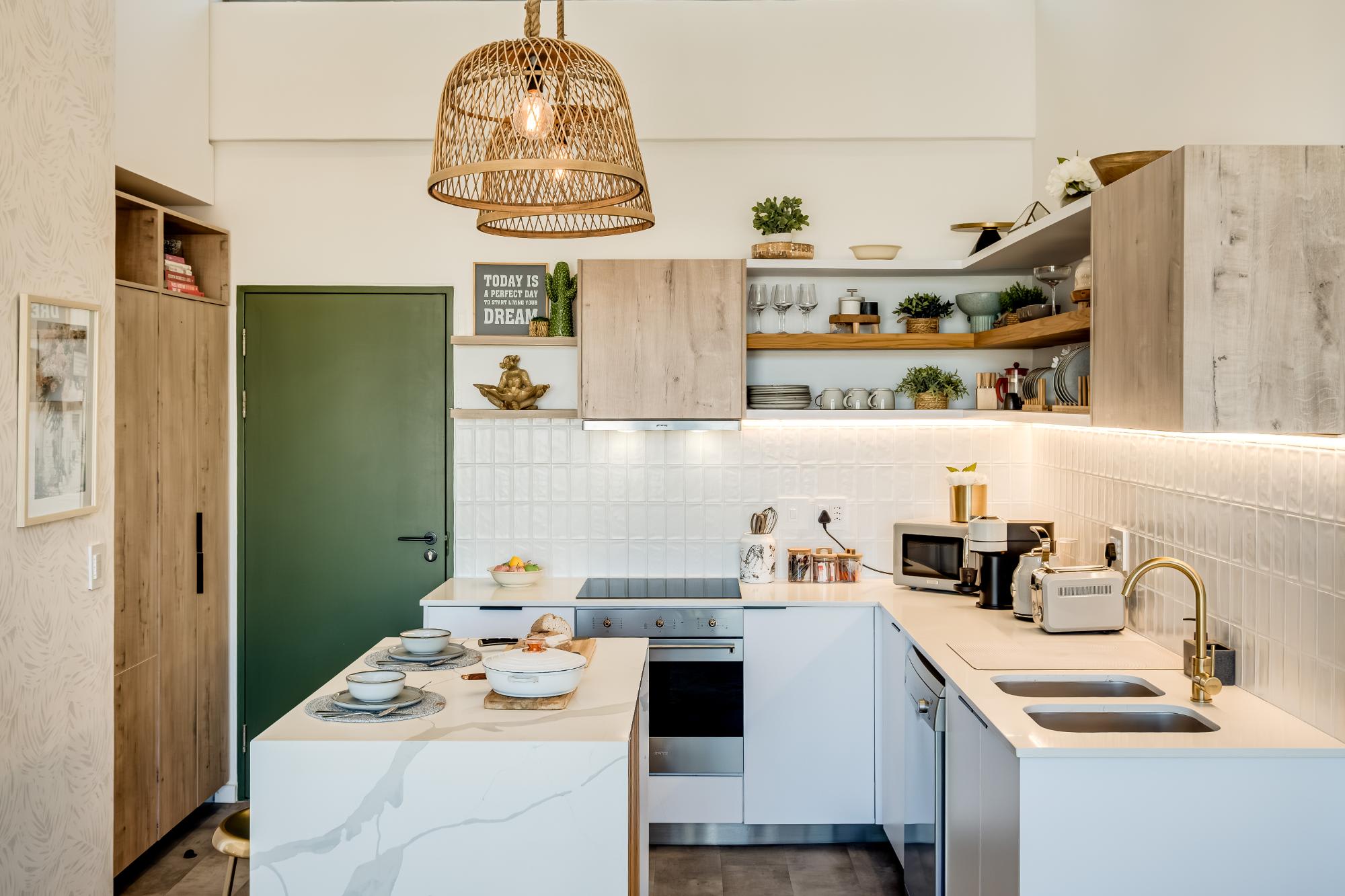 Chic Rooftop Apartment by the Sea 6onN Sea Point 8