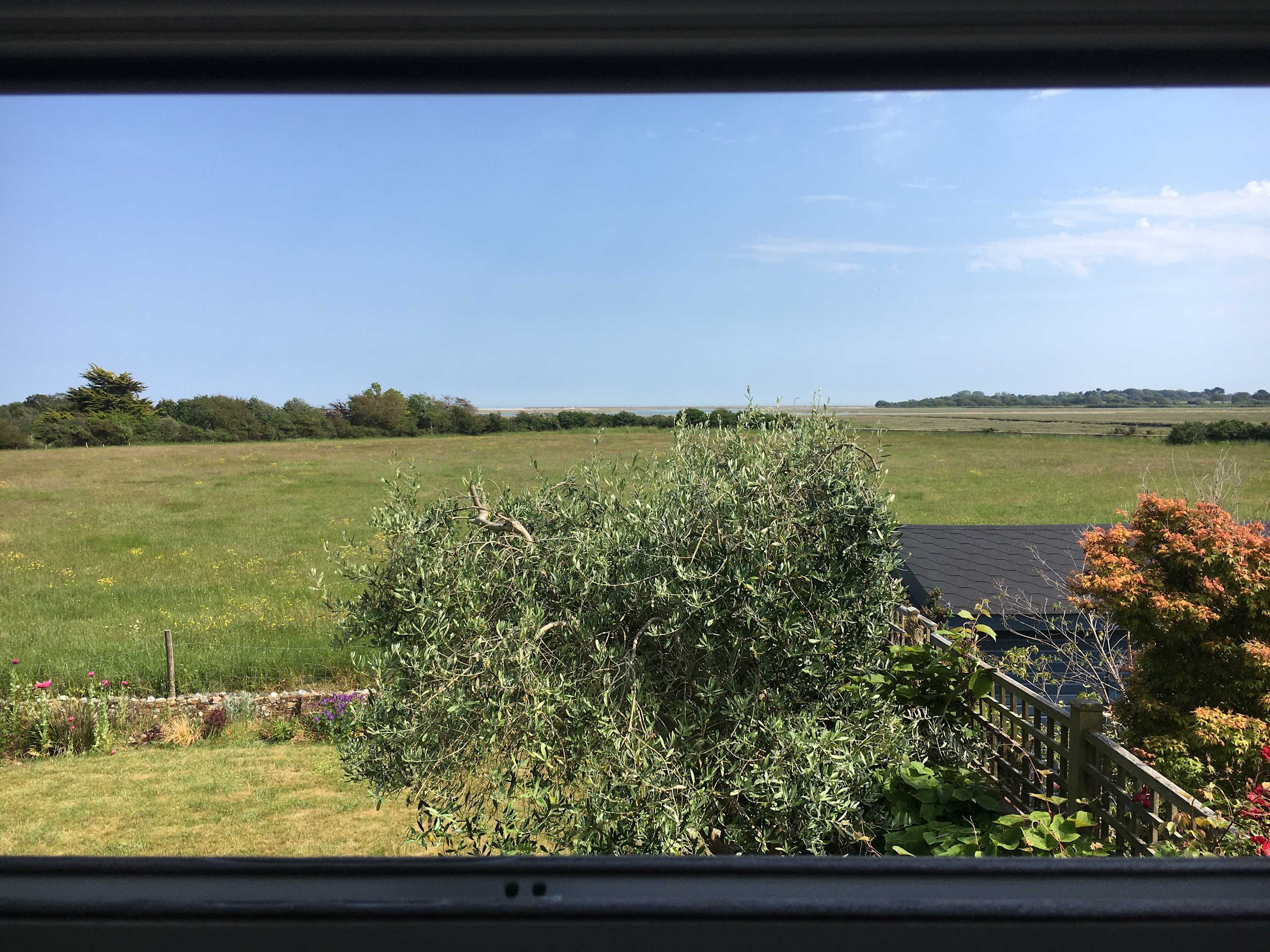 Wake up and breathe in the Sea Air!