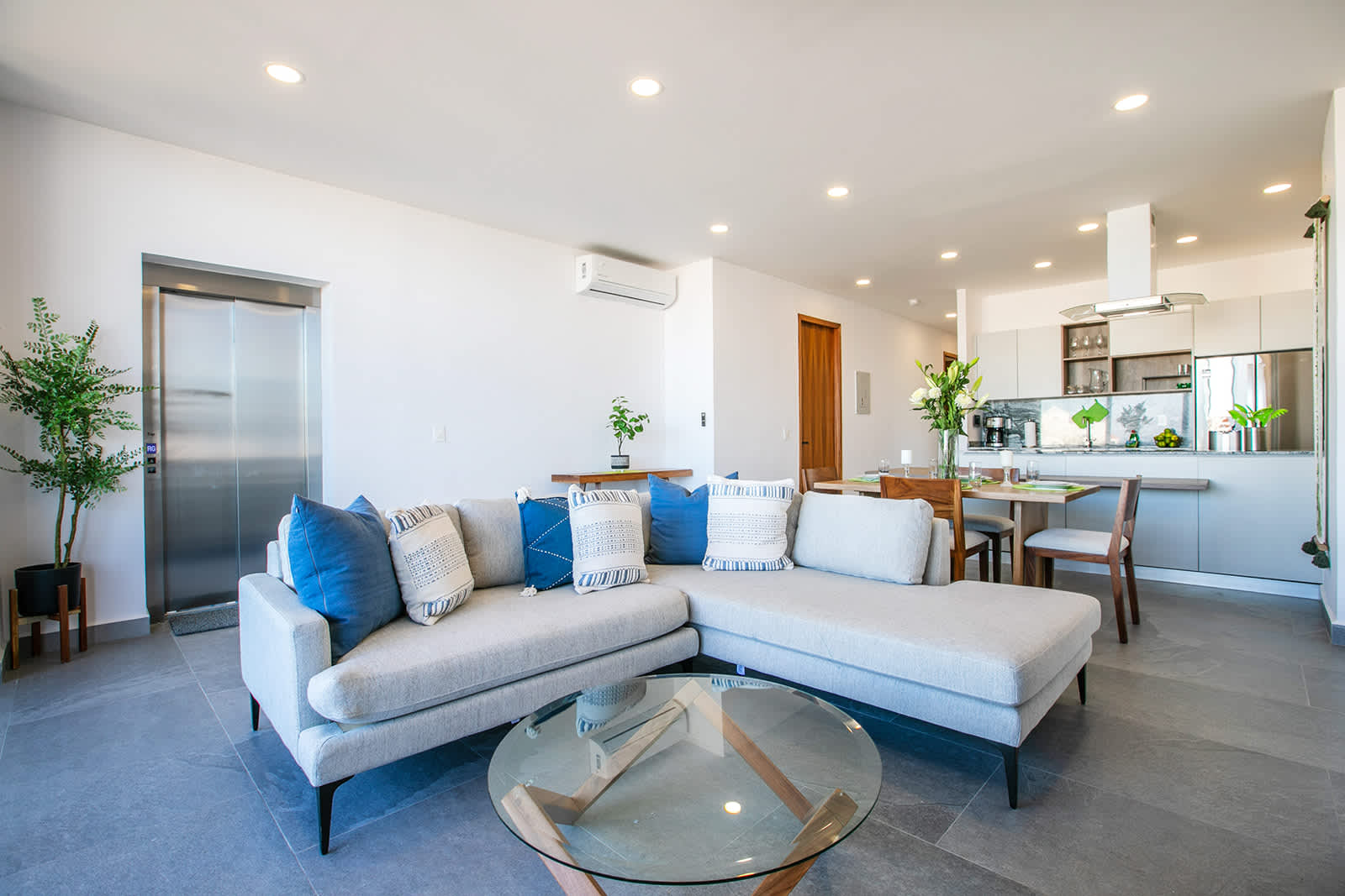 Torre Doze Private Penthouse