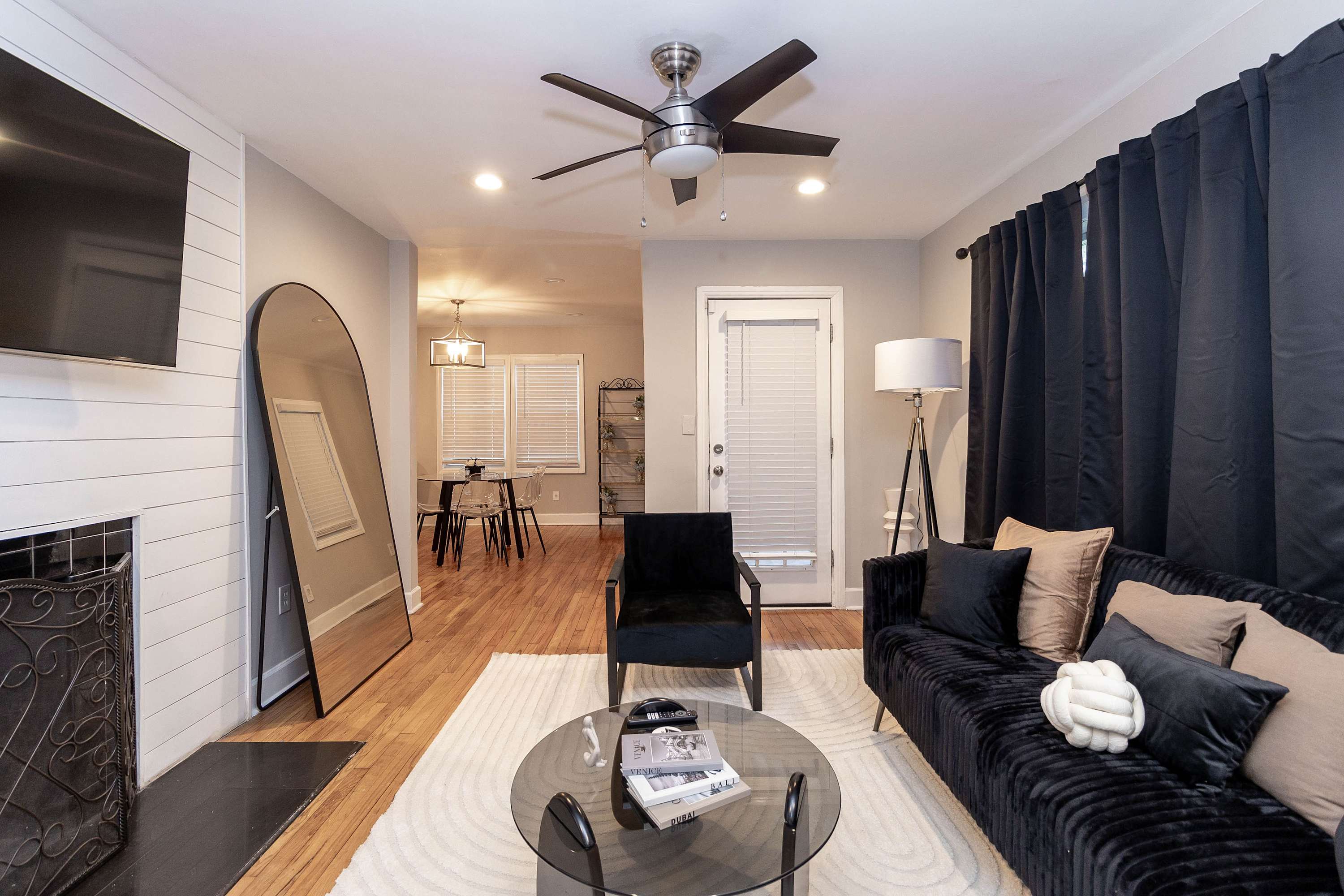 Cozy Single Family ATL - Picture 12