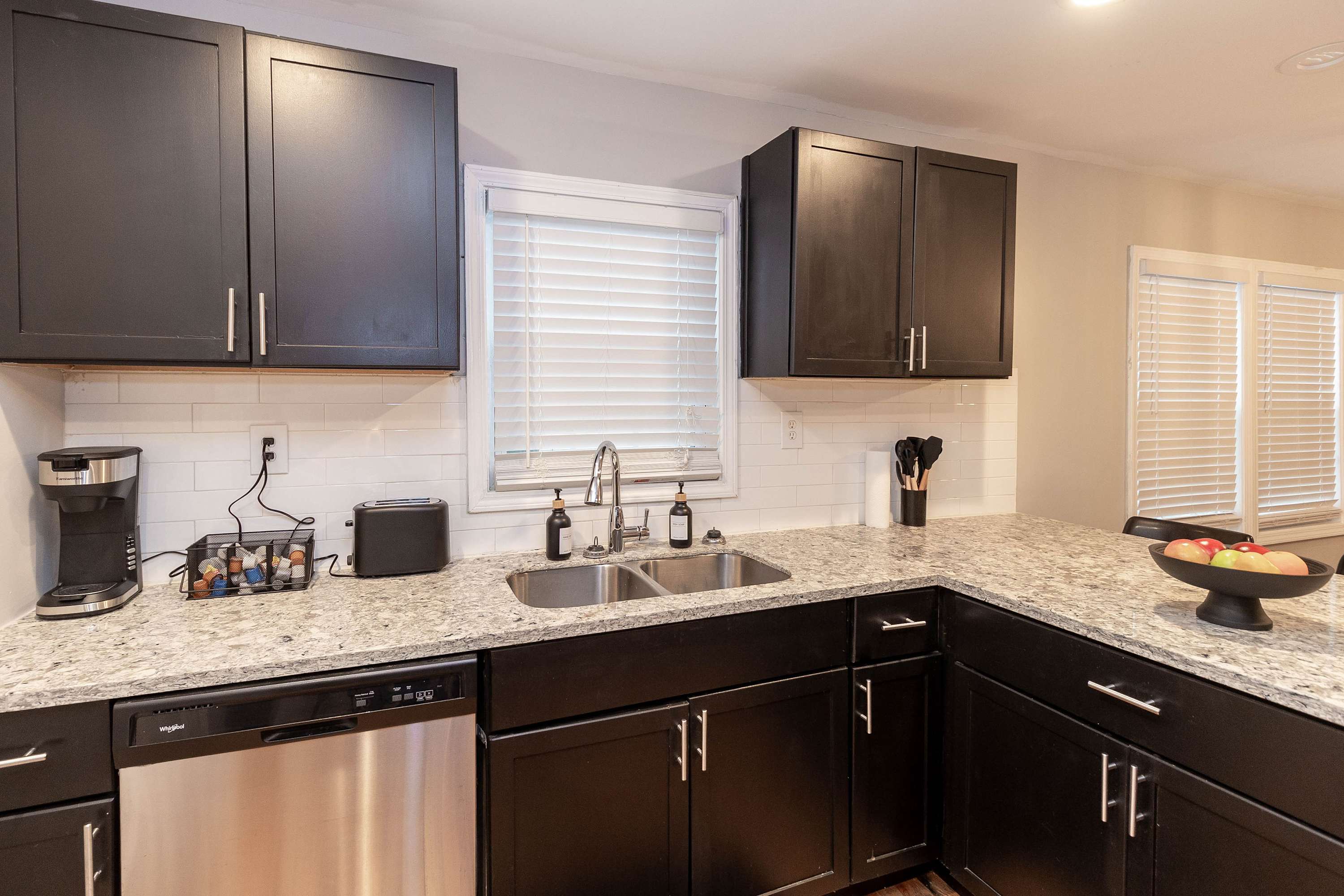 Cozy Single Family ATL - Picture 46