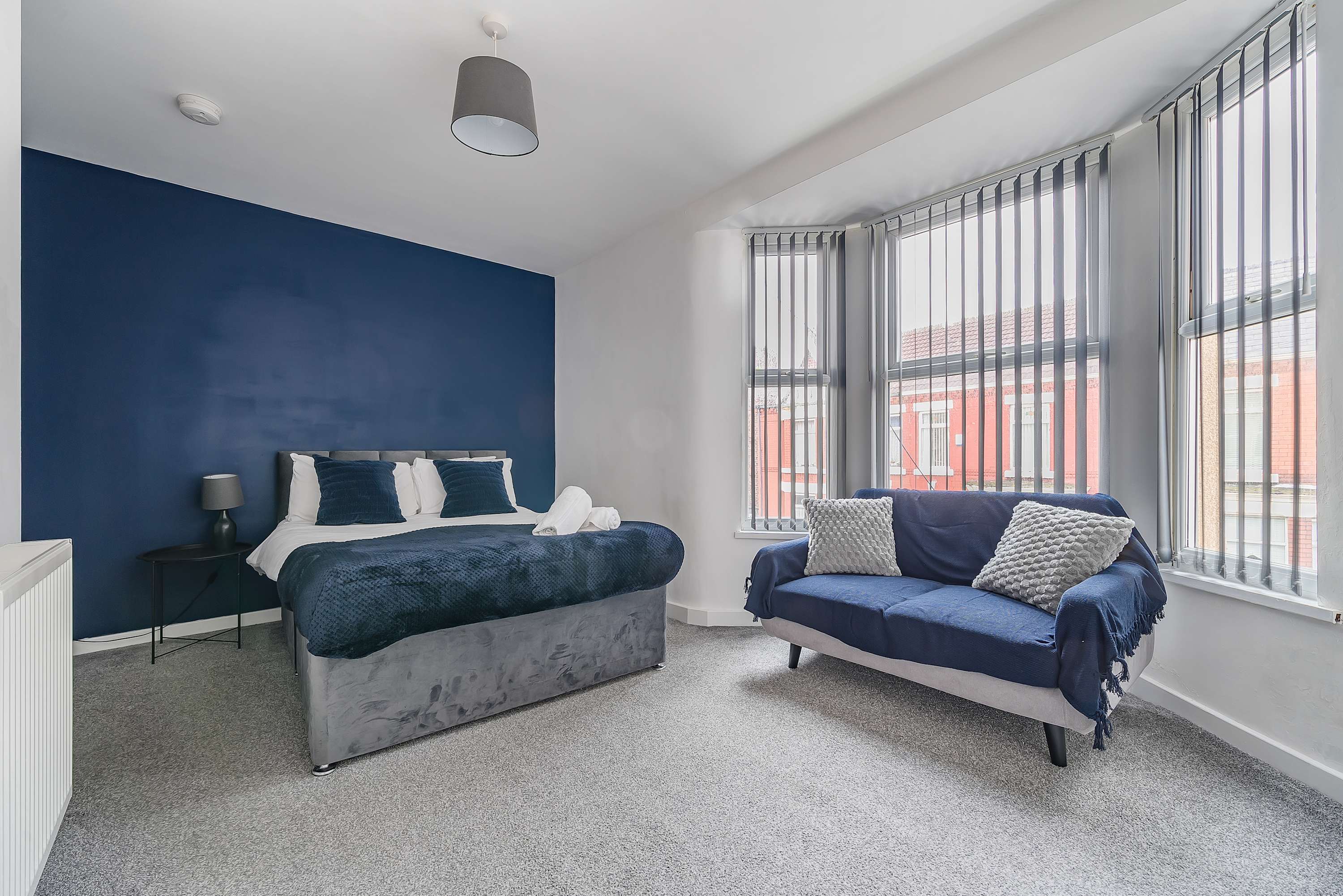 Stylish & Quirky home in Liverpool - Free Parking in Kempton Road 25 L15 1HE - Property image 11 - VivreStays