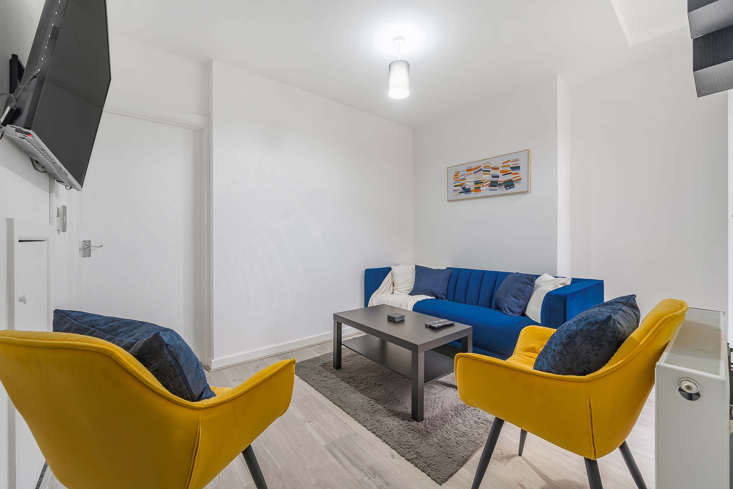 Stylish & Quirky home in Liverpool - Free Parking in Kempton Road 25 L15 1HE - Property image 4 - VivreStays