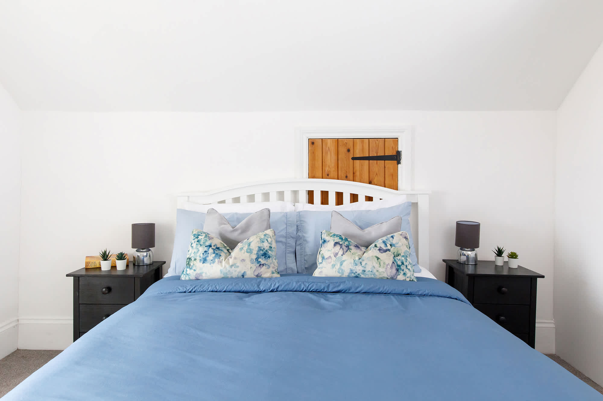 A private room of quiet and relaxation.