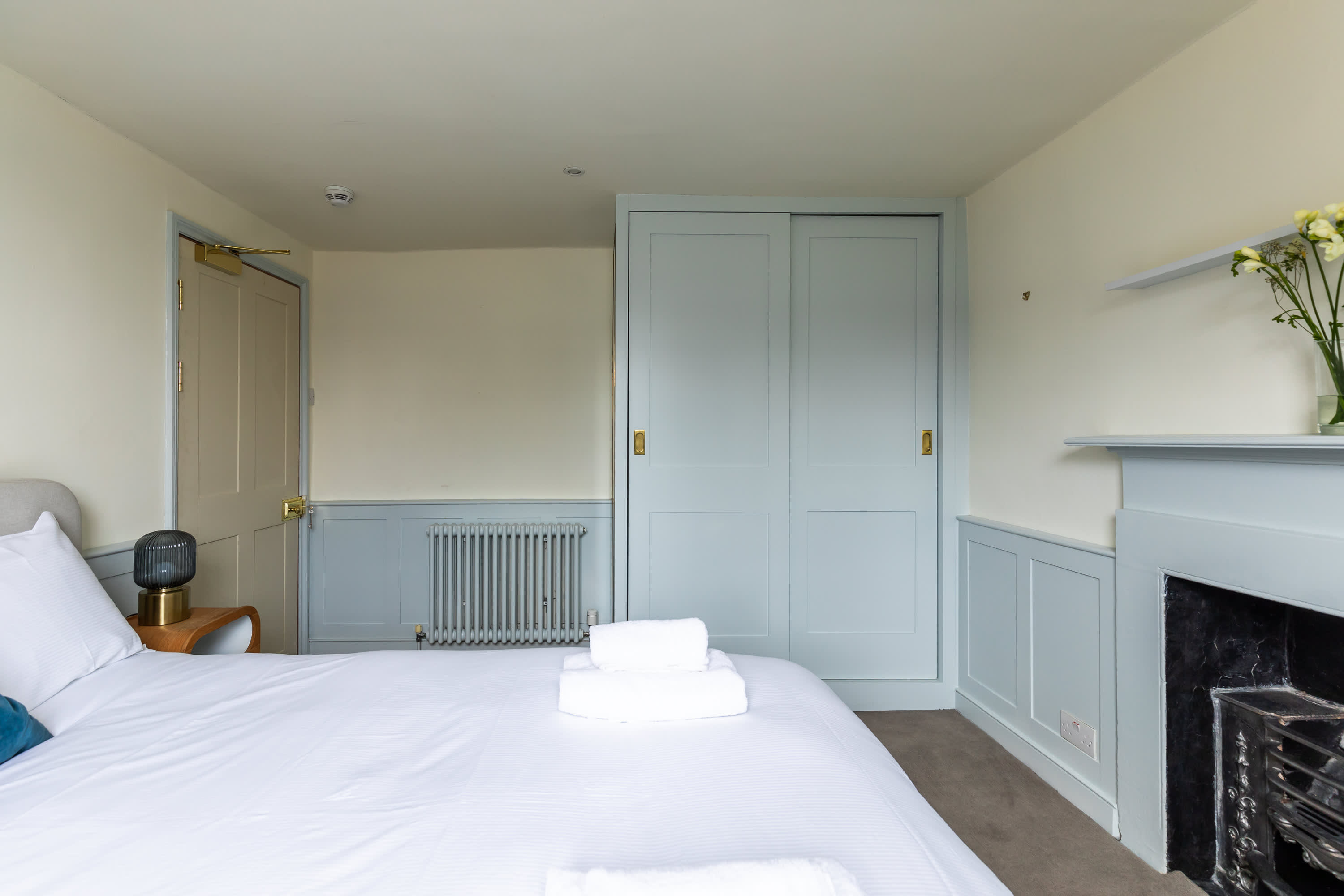 Georgian Townhouse with Garden near Royal Crescent in Park Street 38 BA1 2TD - Property image 38 - VivreStays
