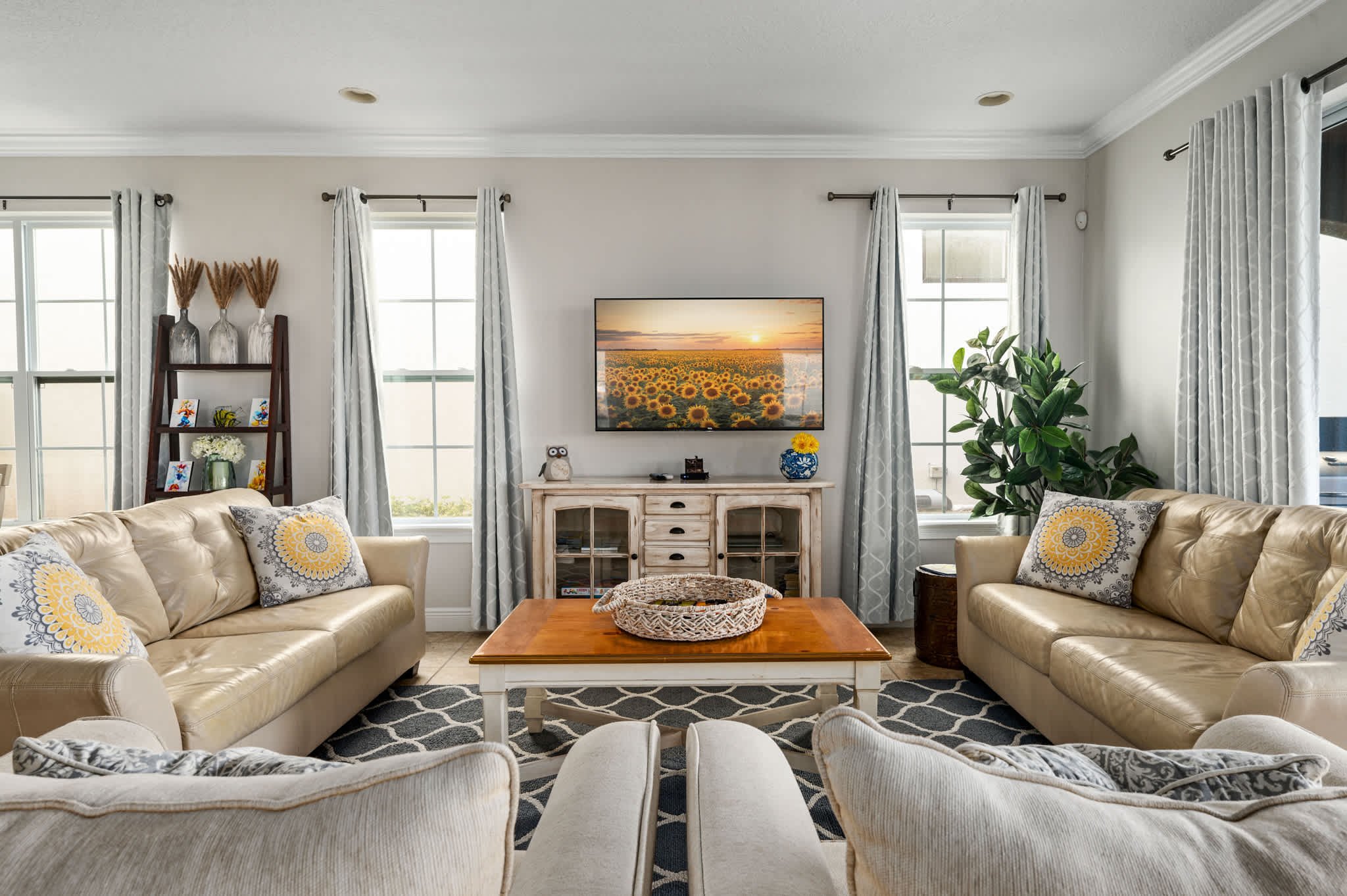 Golf Course View, Heated Pool, Arcade & Theater!