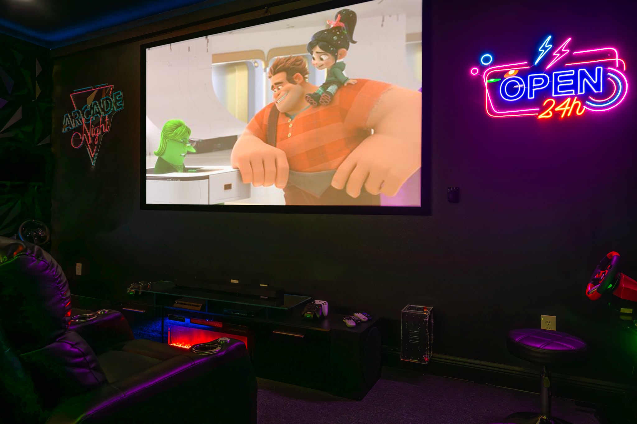 Golf Course View, Heated Pool, Arcade & Theater!