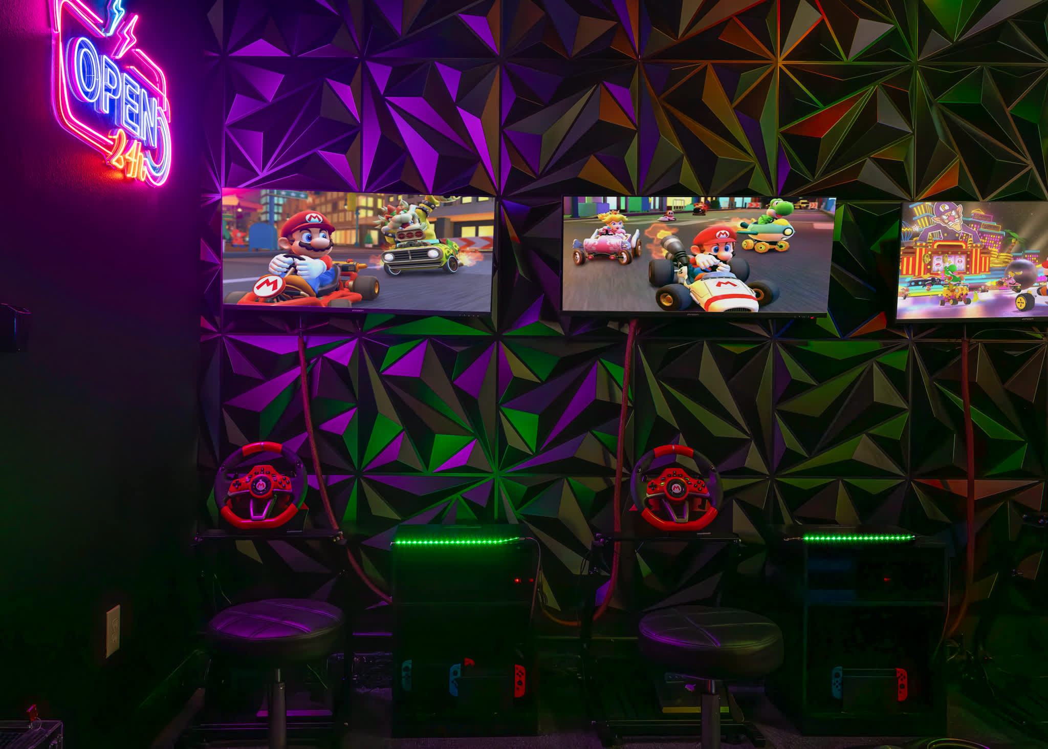 Golf Course View, Heated Pool, Arcade & Theater!