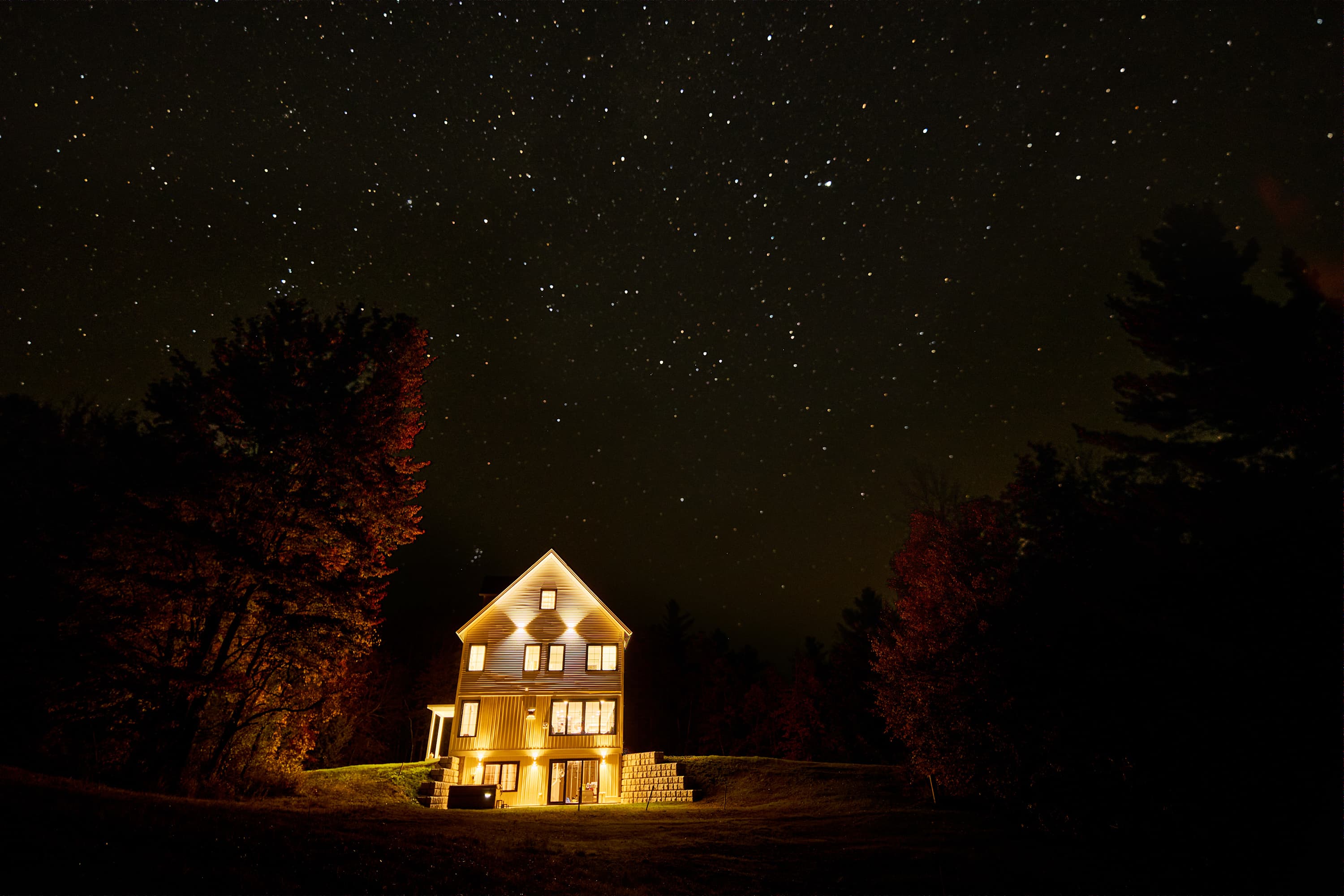 Views! Fireplace, Piano, Hot Tub | Sunnymede Hill