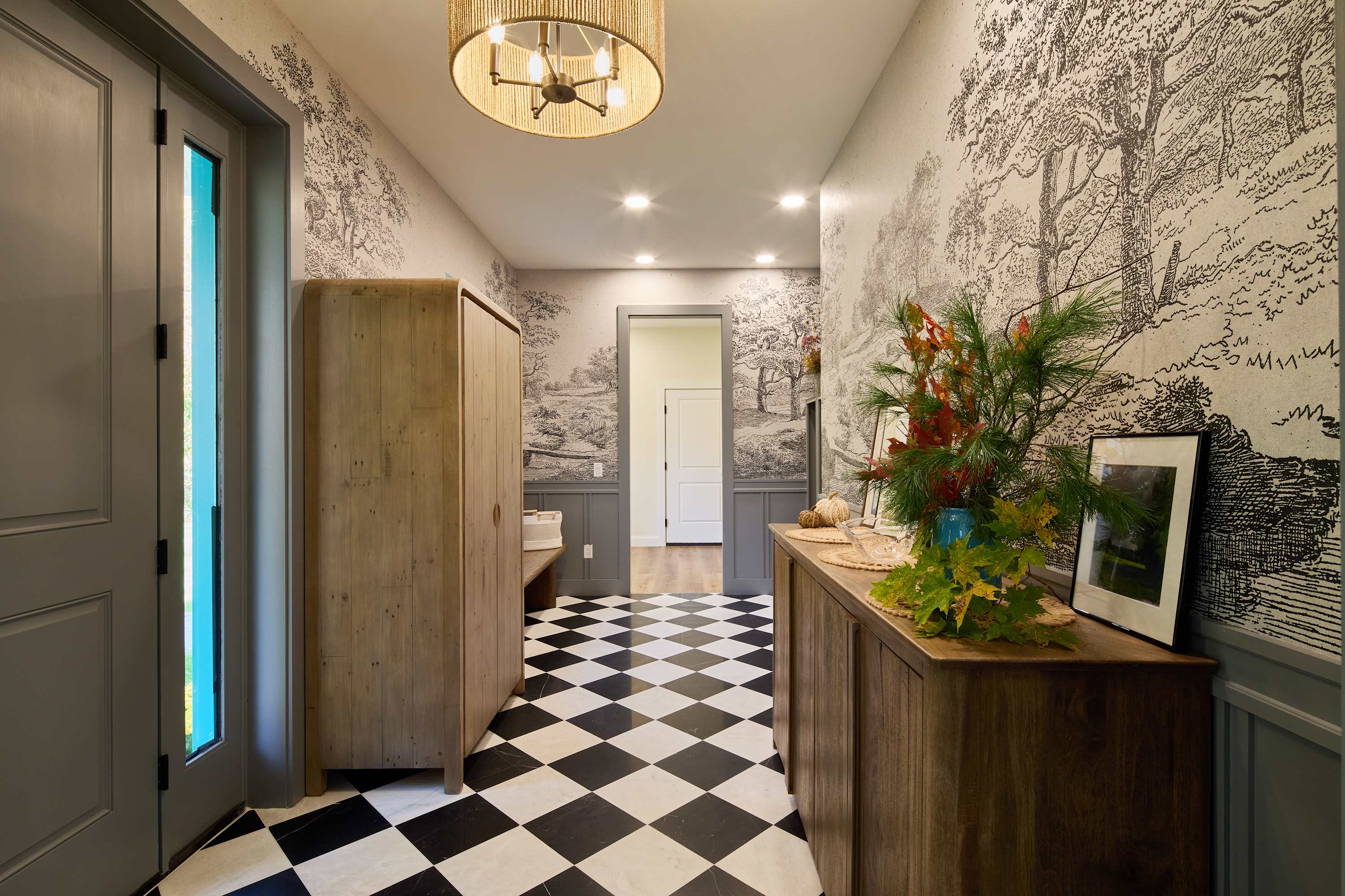 Views! Fireplace, Piano, Hot Tub | Sunnymede Hill