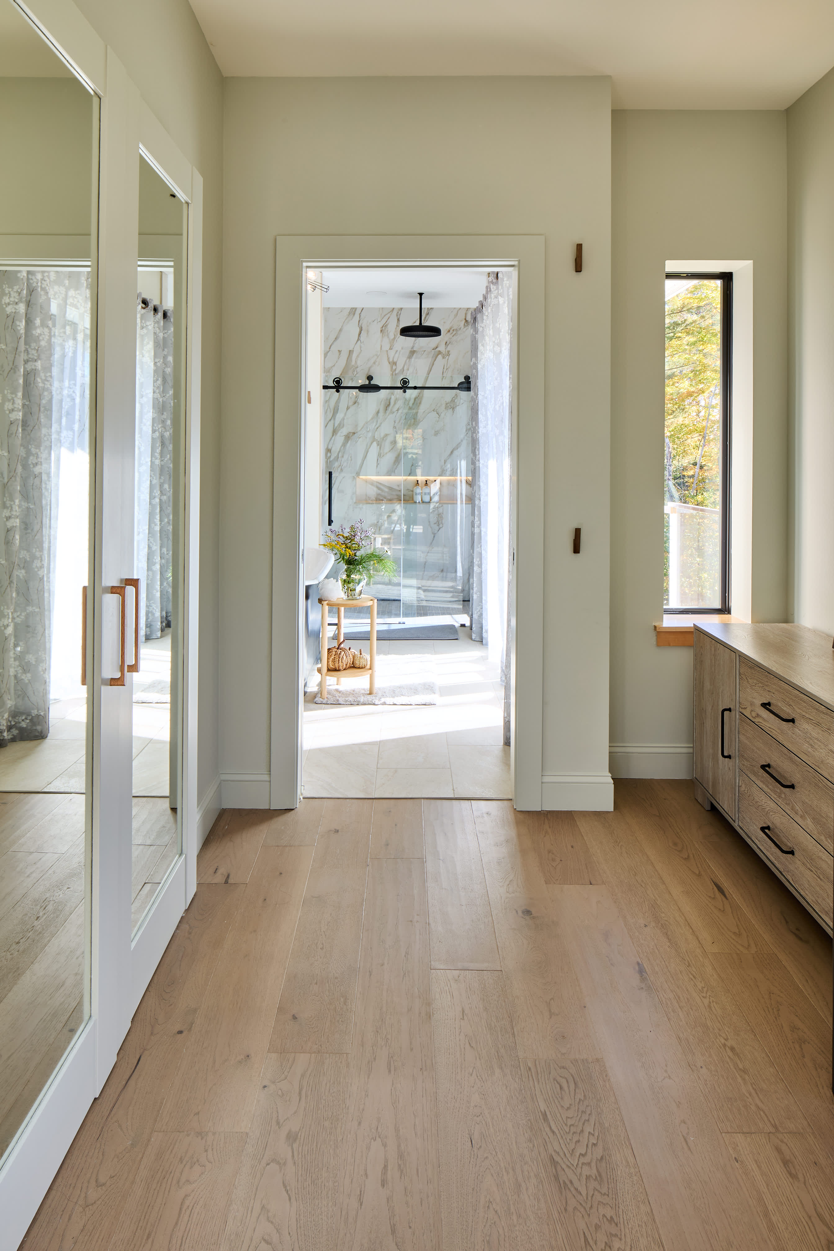 Views! Fireplace, Piano, Hot Tub | Sunnymede Hill