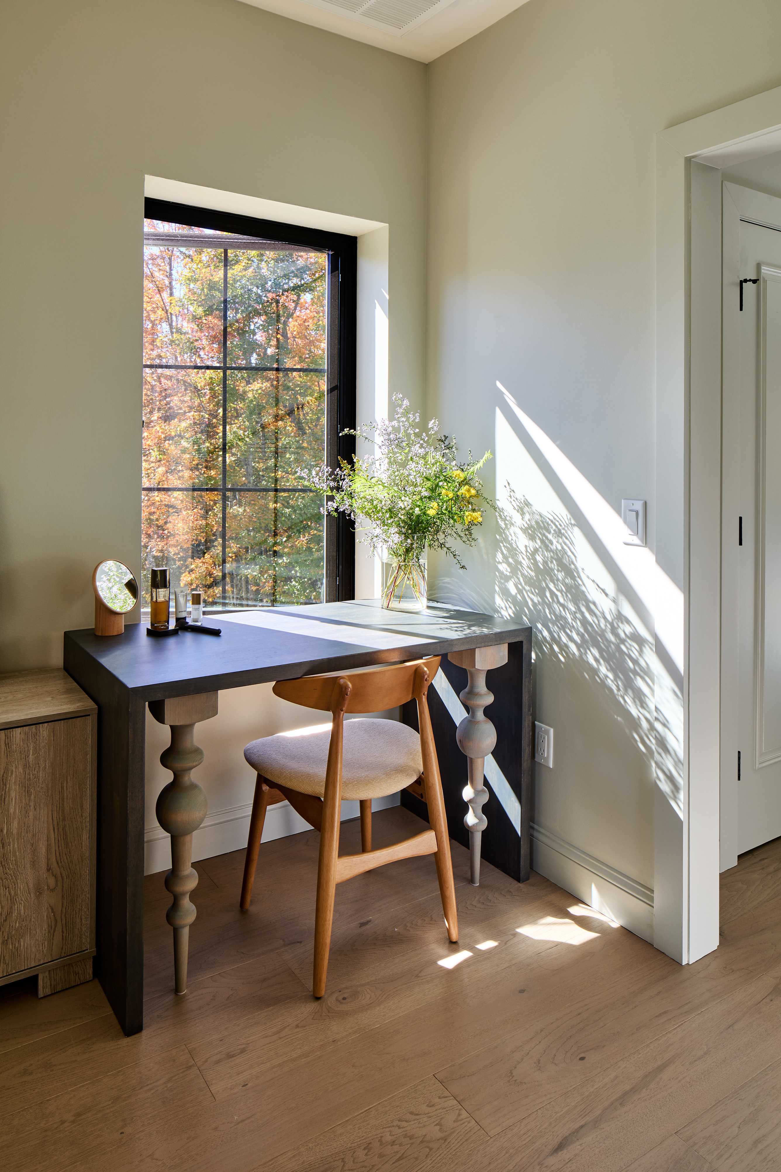 Views! Fireplace, Piano, Hot Tub | Sunnymede Hill