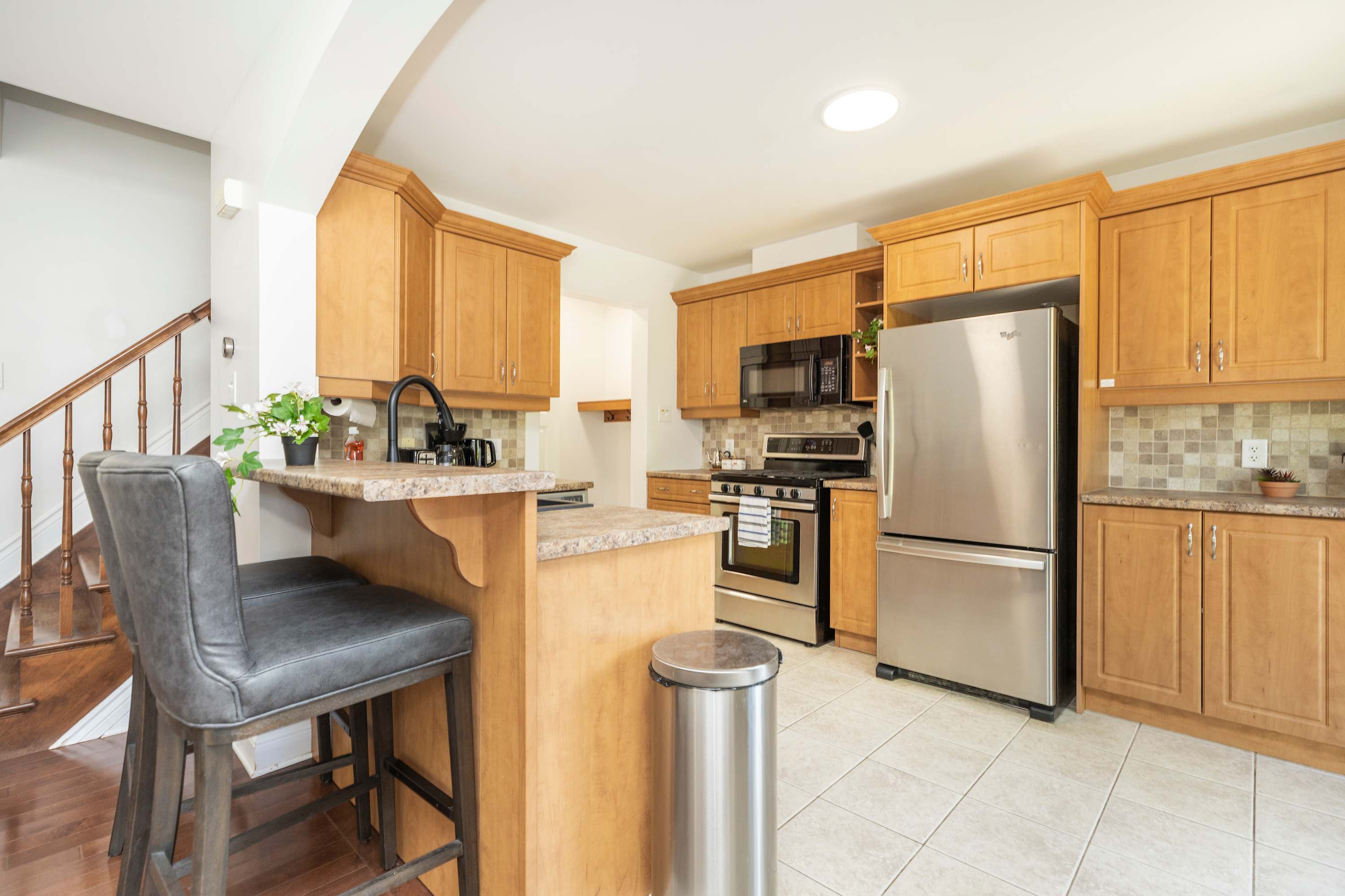 Pet Friendly 4BR Home with Fully Fenced Back Patio | Photo 4