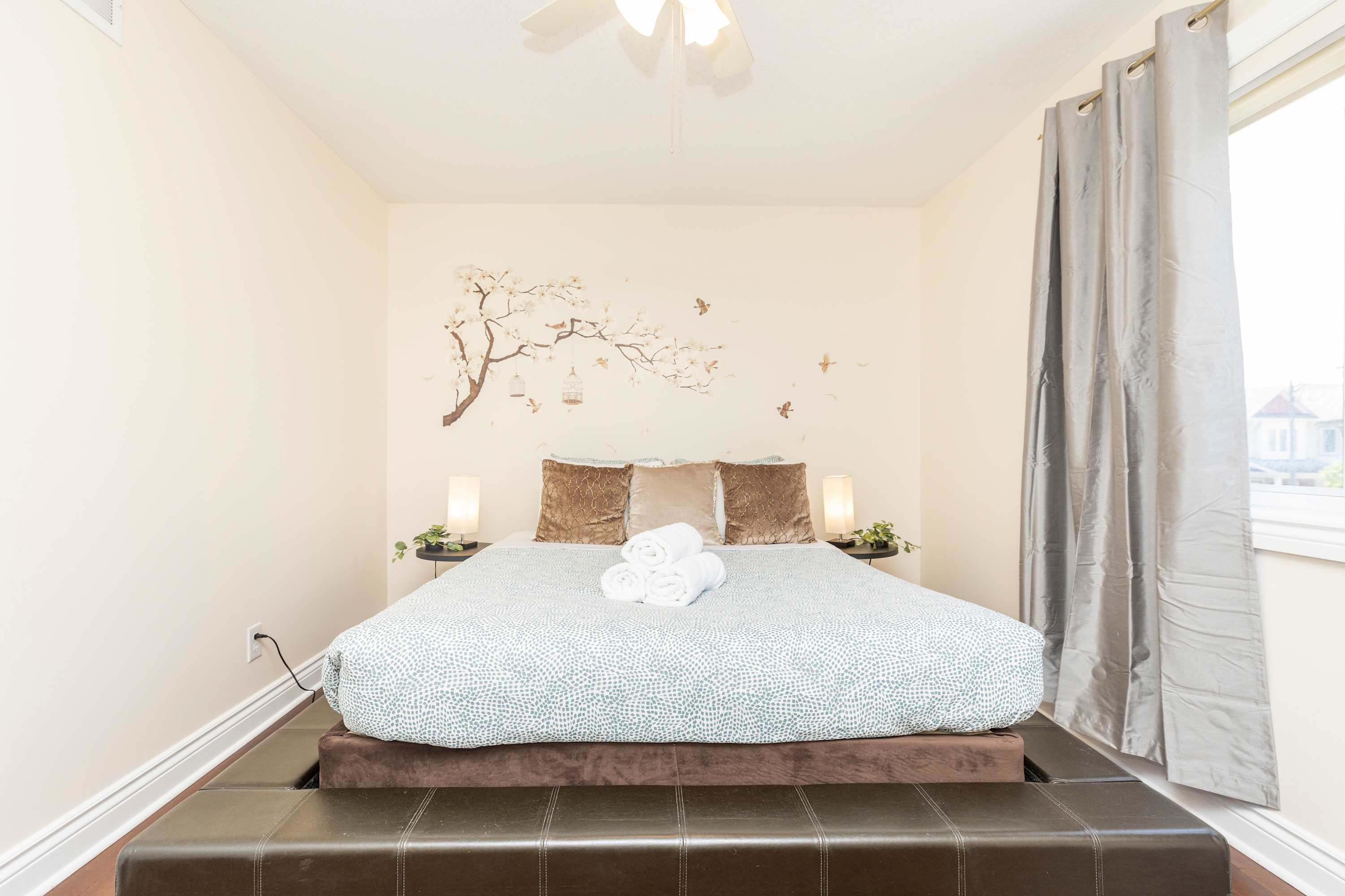 Pet Friendly 4BR Home with Fully Fenced Back Patio | Photo 15