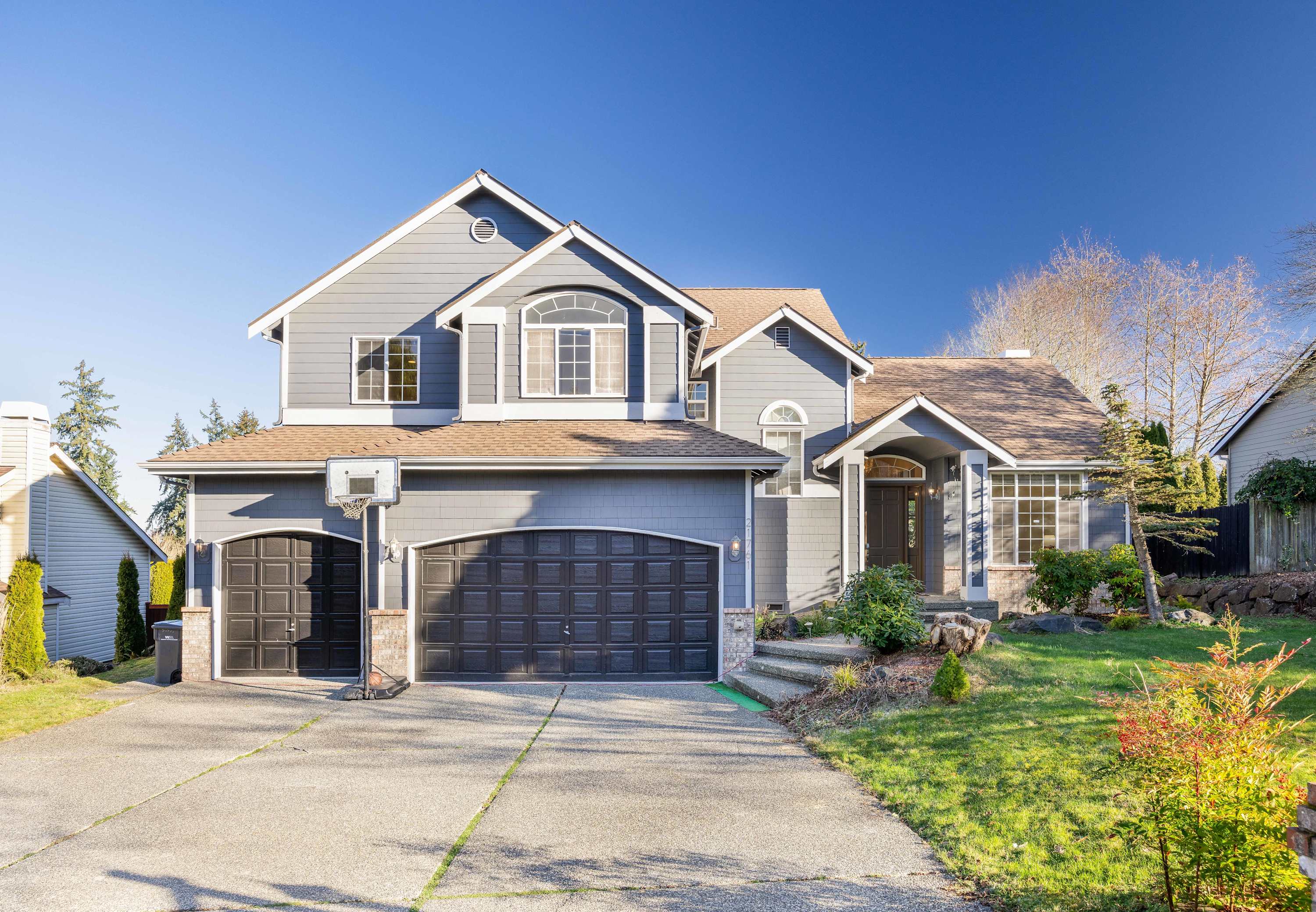 Brier 5BR Retreat w, Pool Table, Deck, Central AC