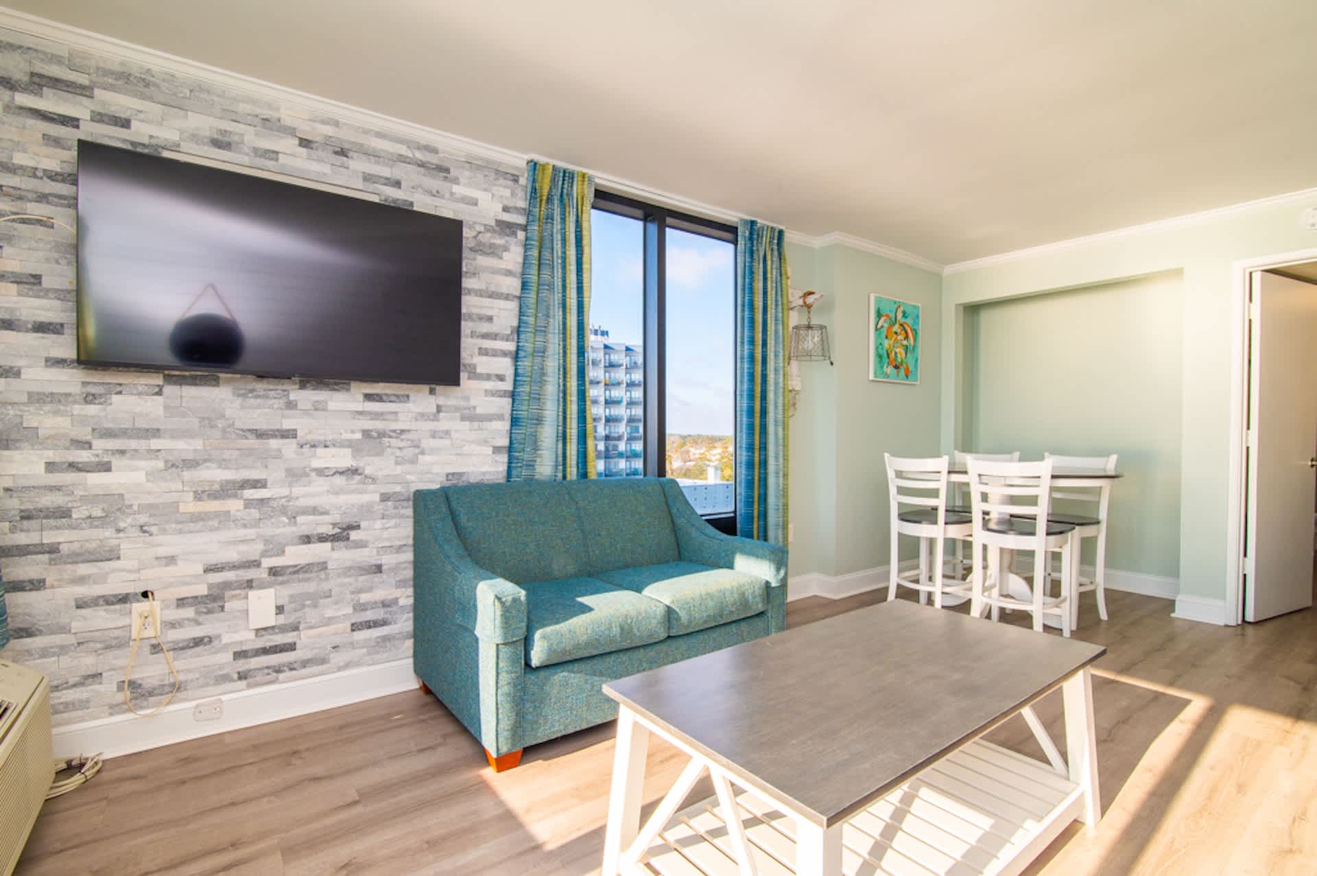 Modern Pet Friendly Oceanfront Condo